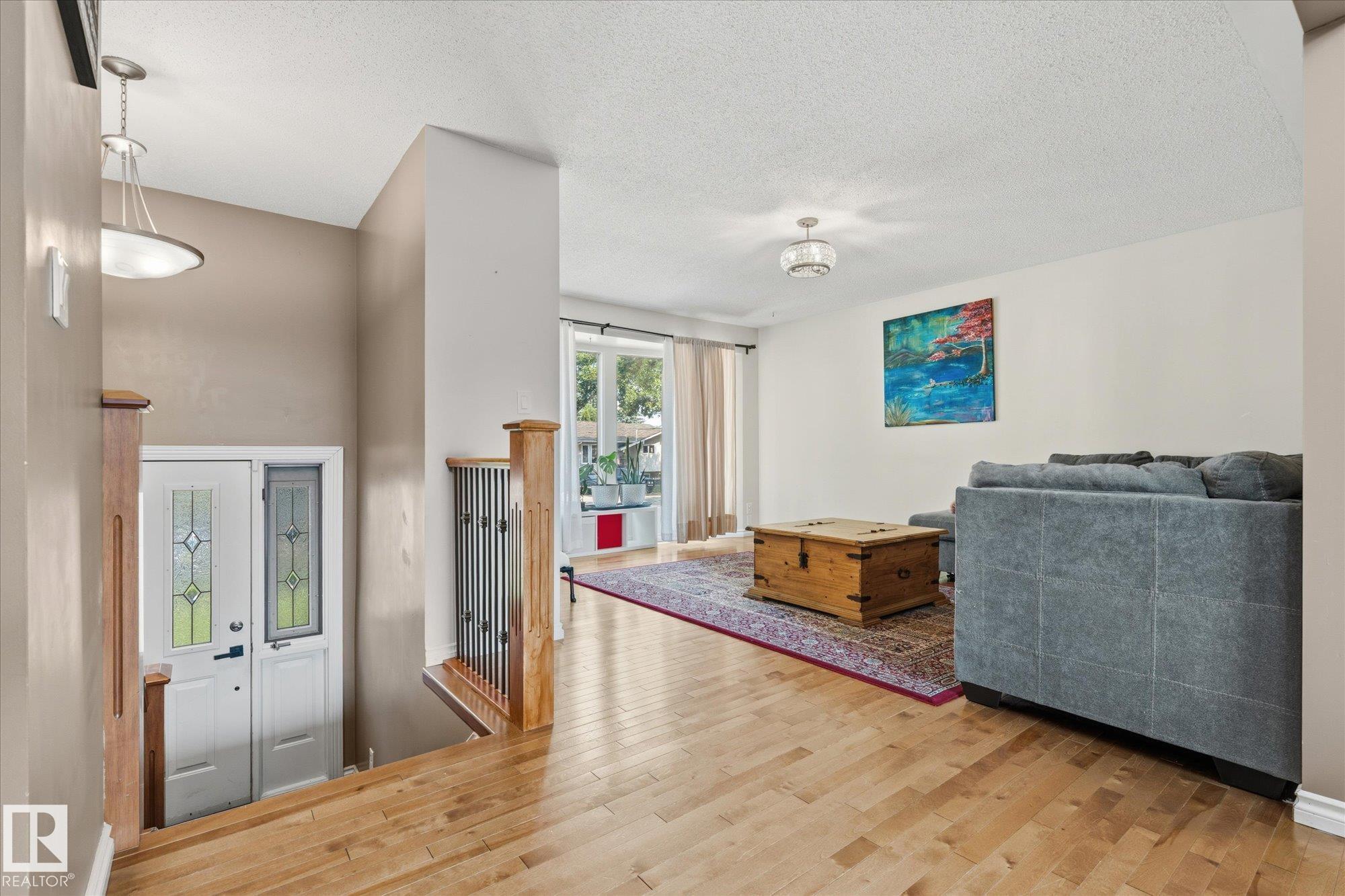 Fifth View of 8529 95 Avenue, Pineview Fort Sask., Fort Saskatchewan, Alberta, T8L 2R8