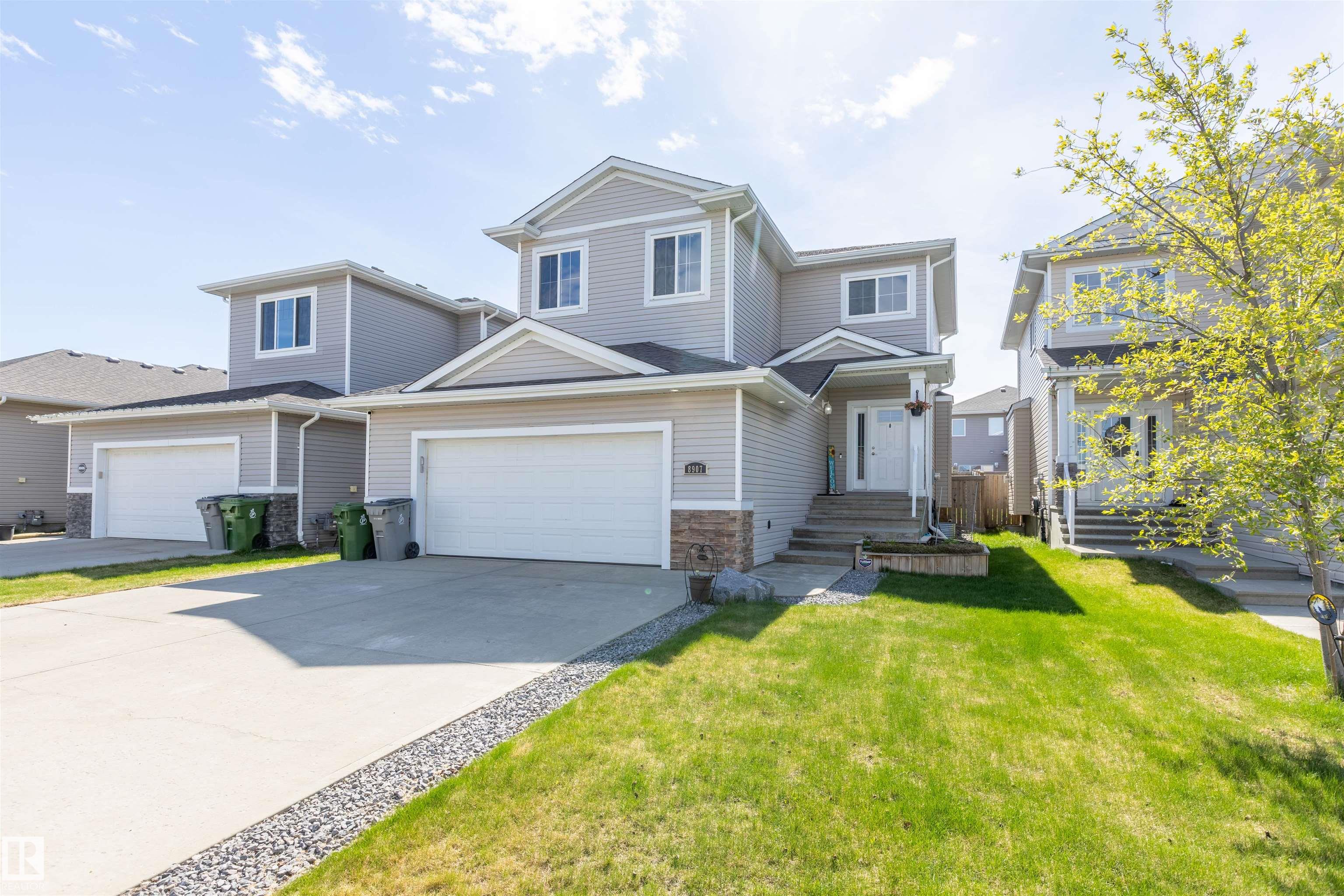 8907 97A Avenue, E4498512, Alberta,