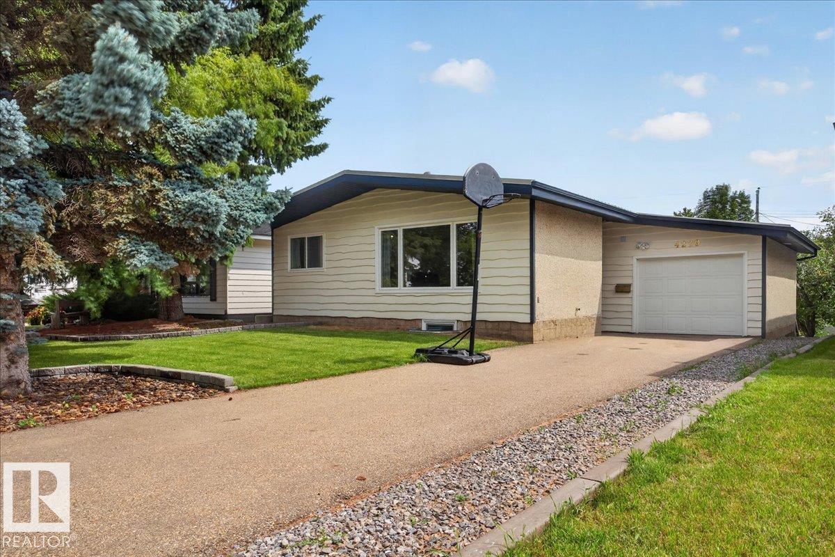 4229 49 Street, E4498559, Alberta,