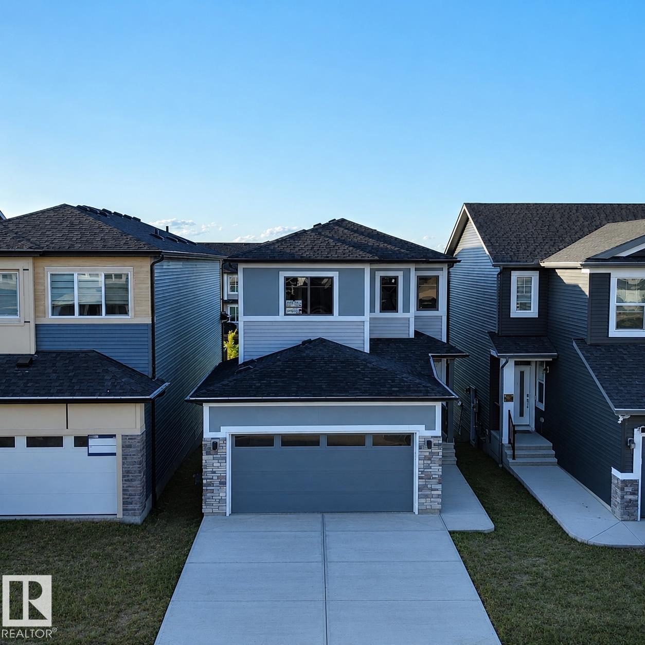 7122 52 AVE BEAUMONT, E4498828, Alberta,