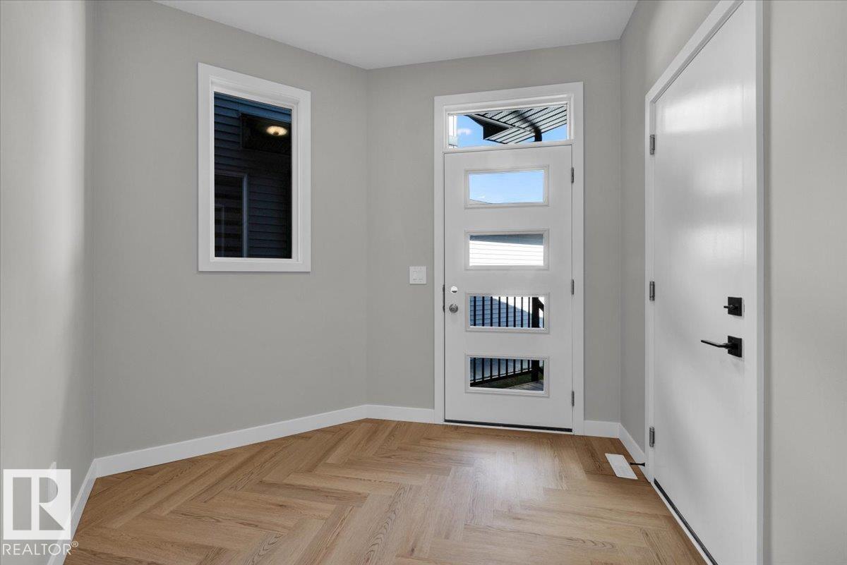 Fifth View of 26 Cheval Close, Cambrian, Edmonton, Alberta, T8H 2Z3
