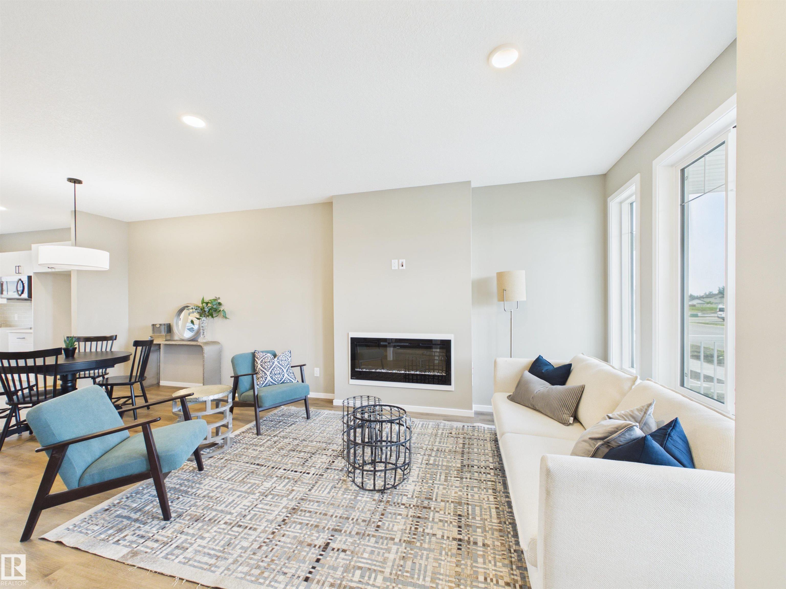 1098 MCLEOD Avenue, E4498914, Alberta,