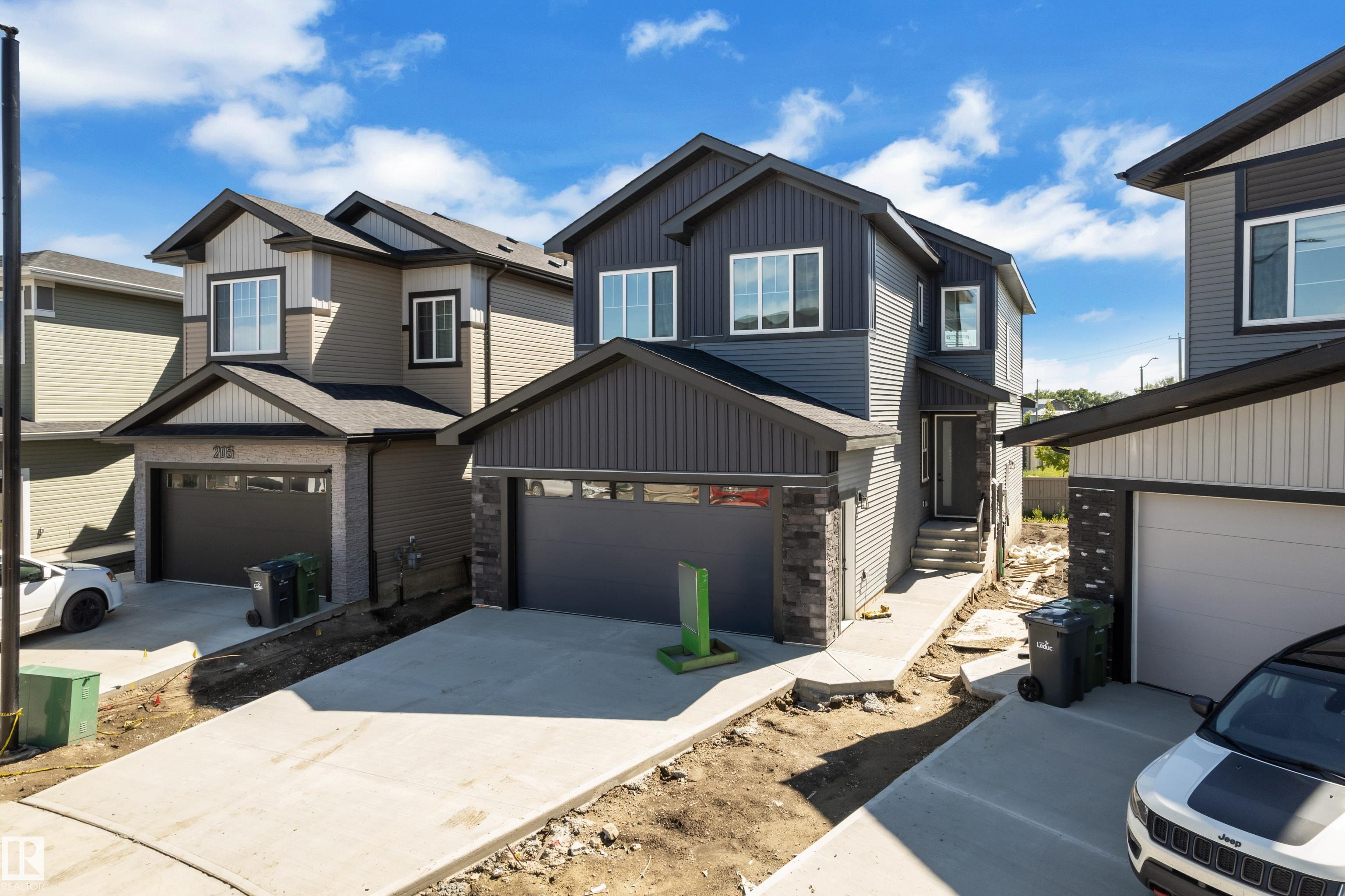 207 Linden Loop, E4498936, Alberta,