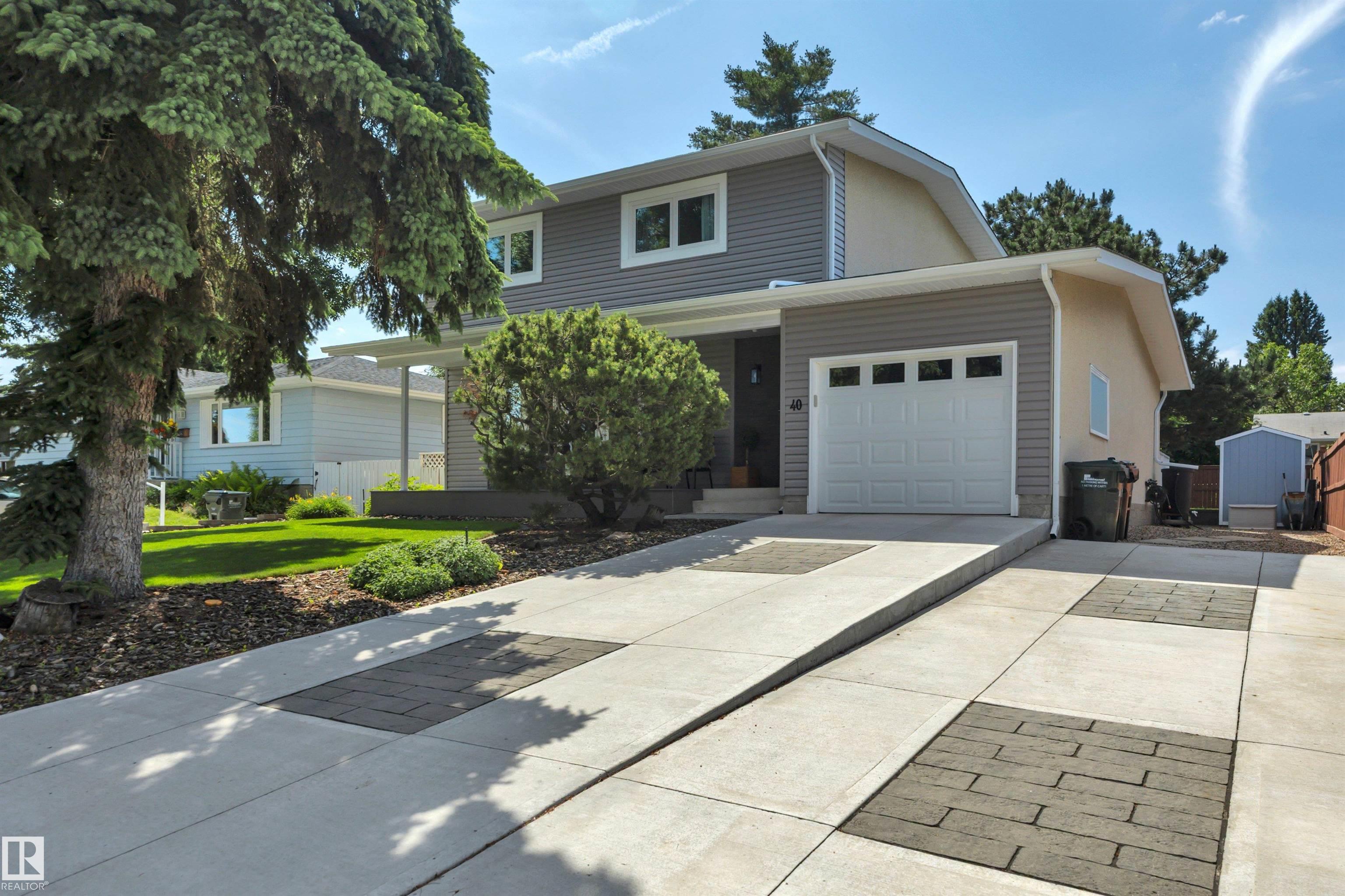 40 MENLO Crescent, E4498960, Alberta,