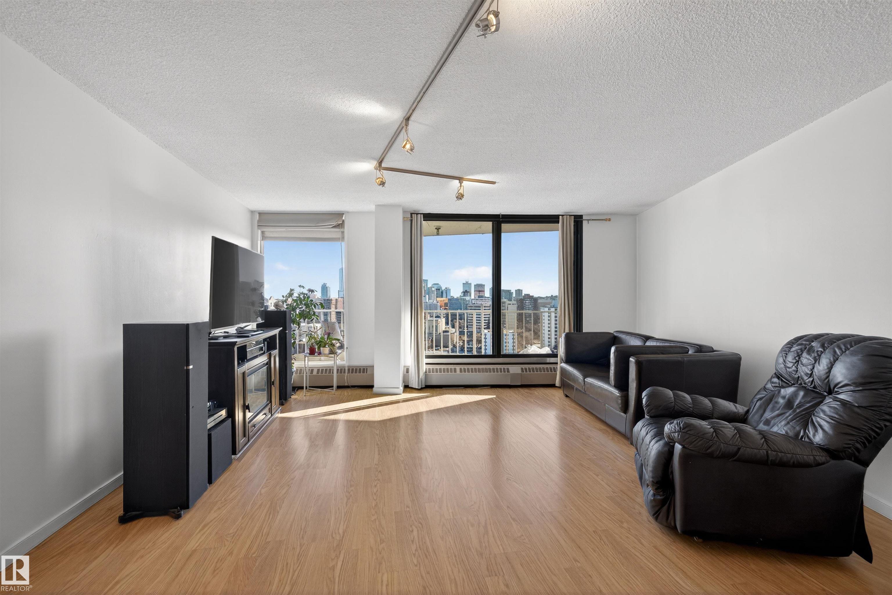 10045 117 Street, E4499088, Alberta,