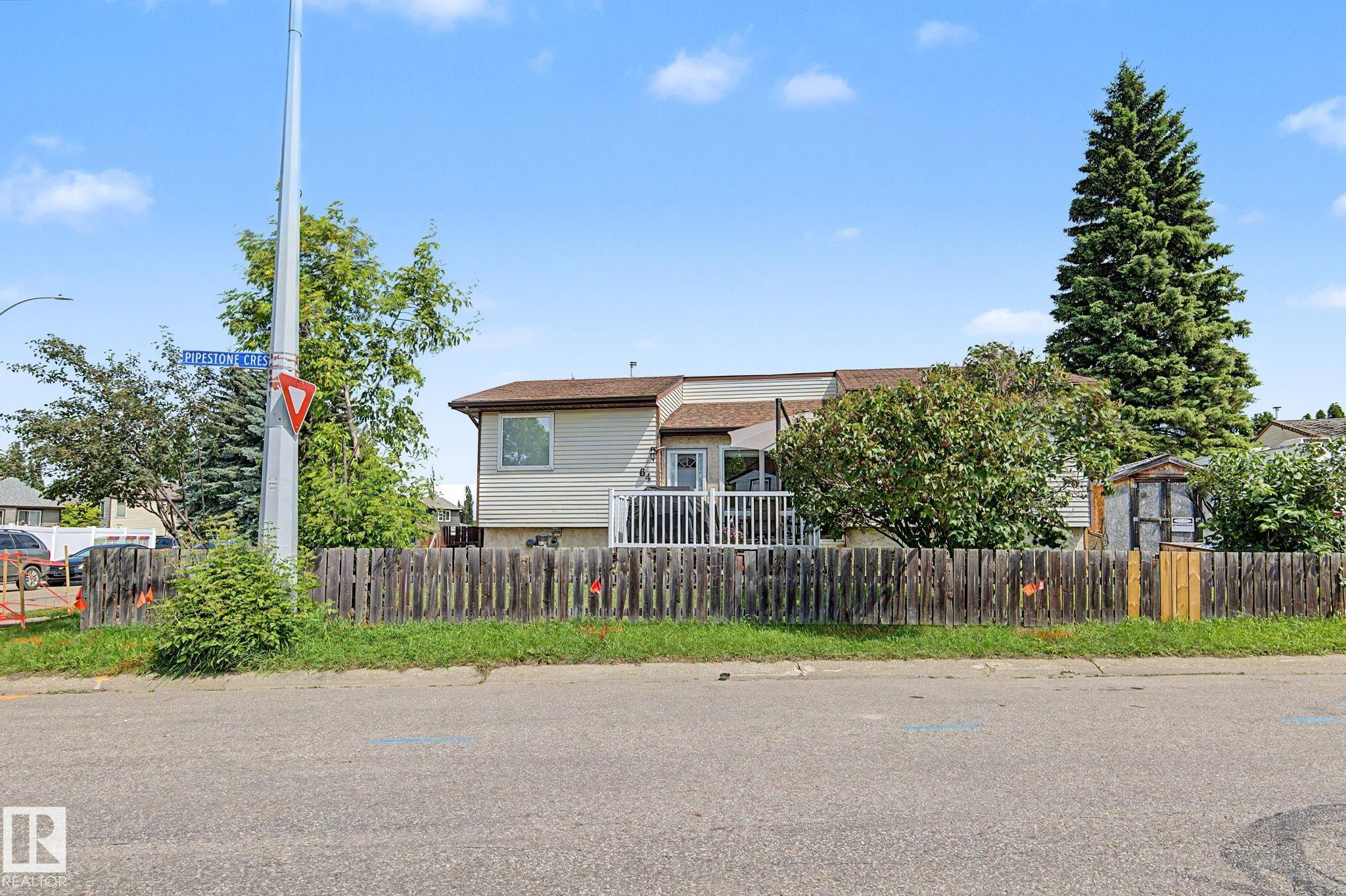 64 PIPESTONE, E4499176, Alberta,