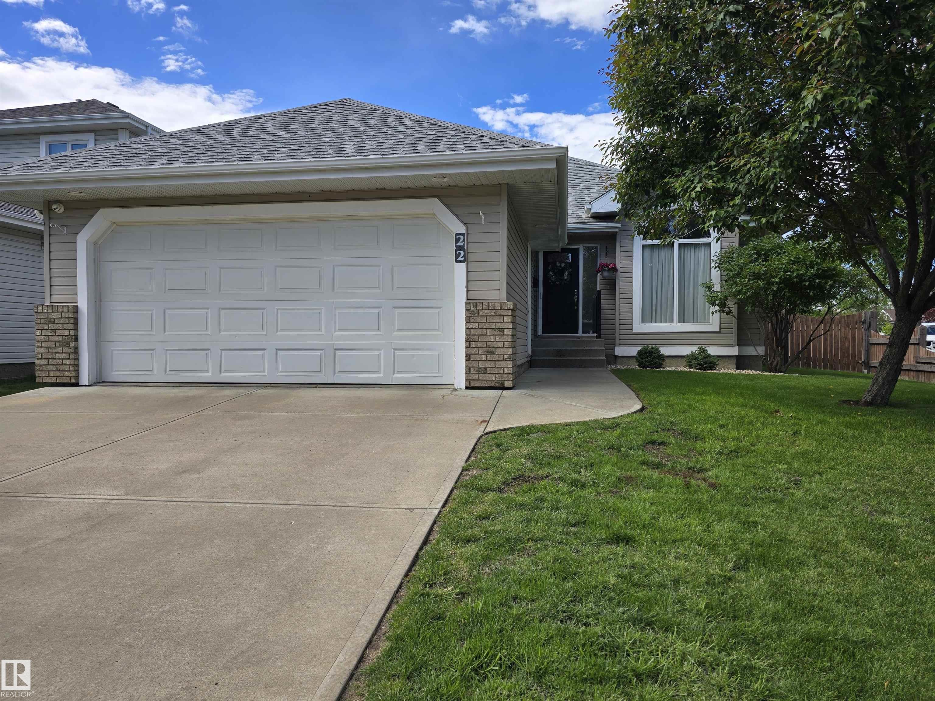 22 DUNFIELD Crescent, E4499412, Alberta,