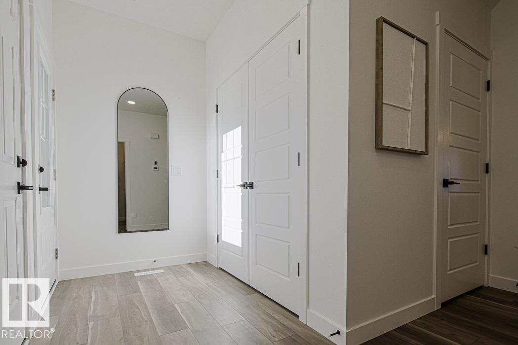 Second View of 927 17 Avenue, Aster, Edmonton, Alberta, T6T 2X2