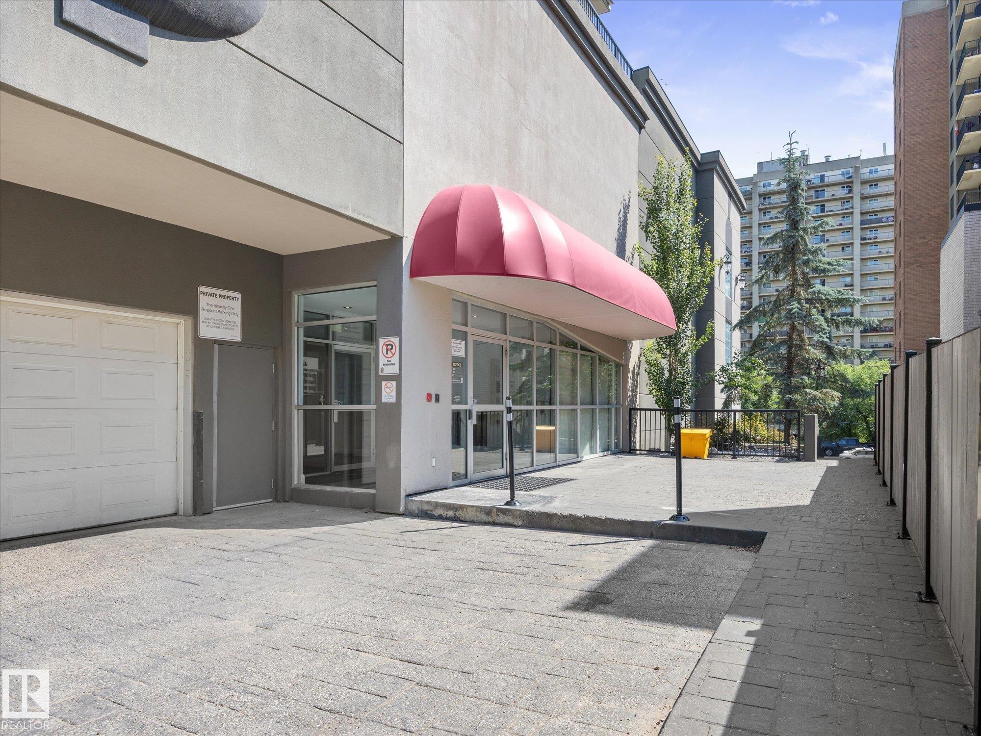 Fourth View of 707 9819 104 Street, Downtown (Edmonton), Edmonton, Alberta, T5K 0Y8