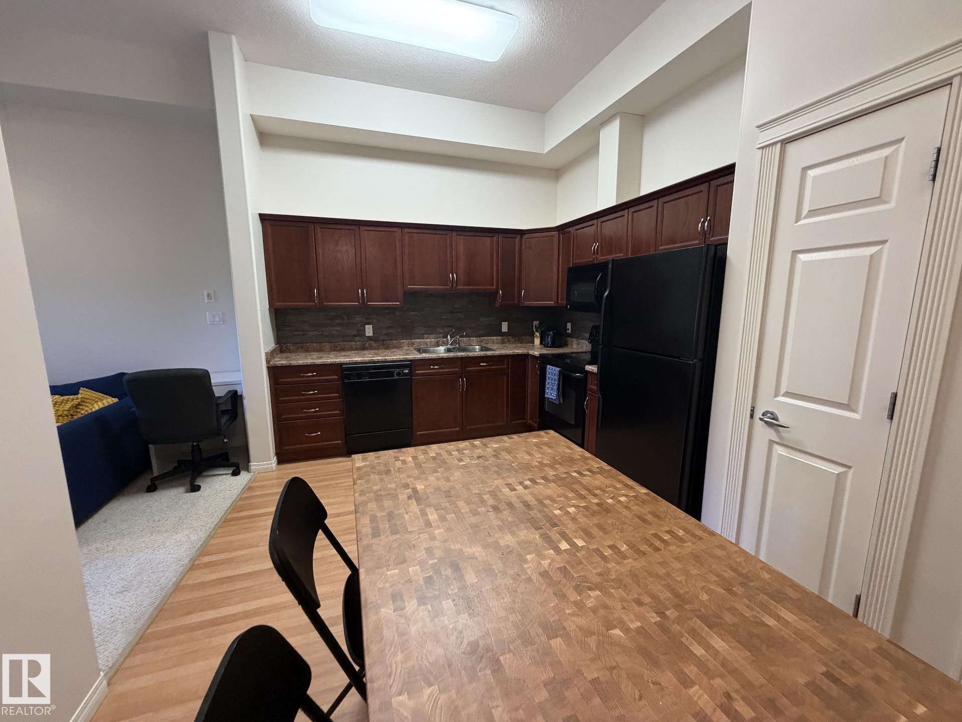 104 8702 SOUTHFORT Drive, E4499836, Alberta,