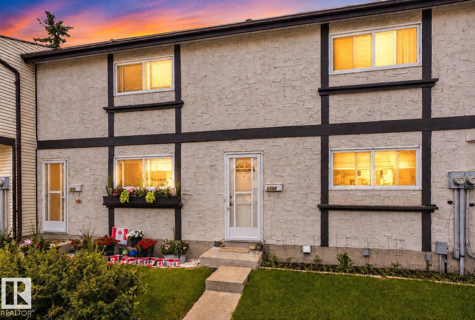 1344 Lakewood Road West, E4500297, Alberta,