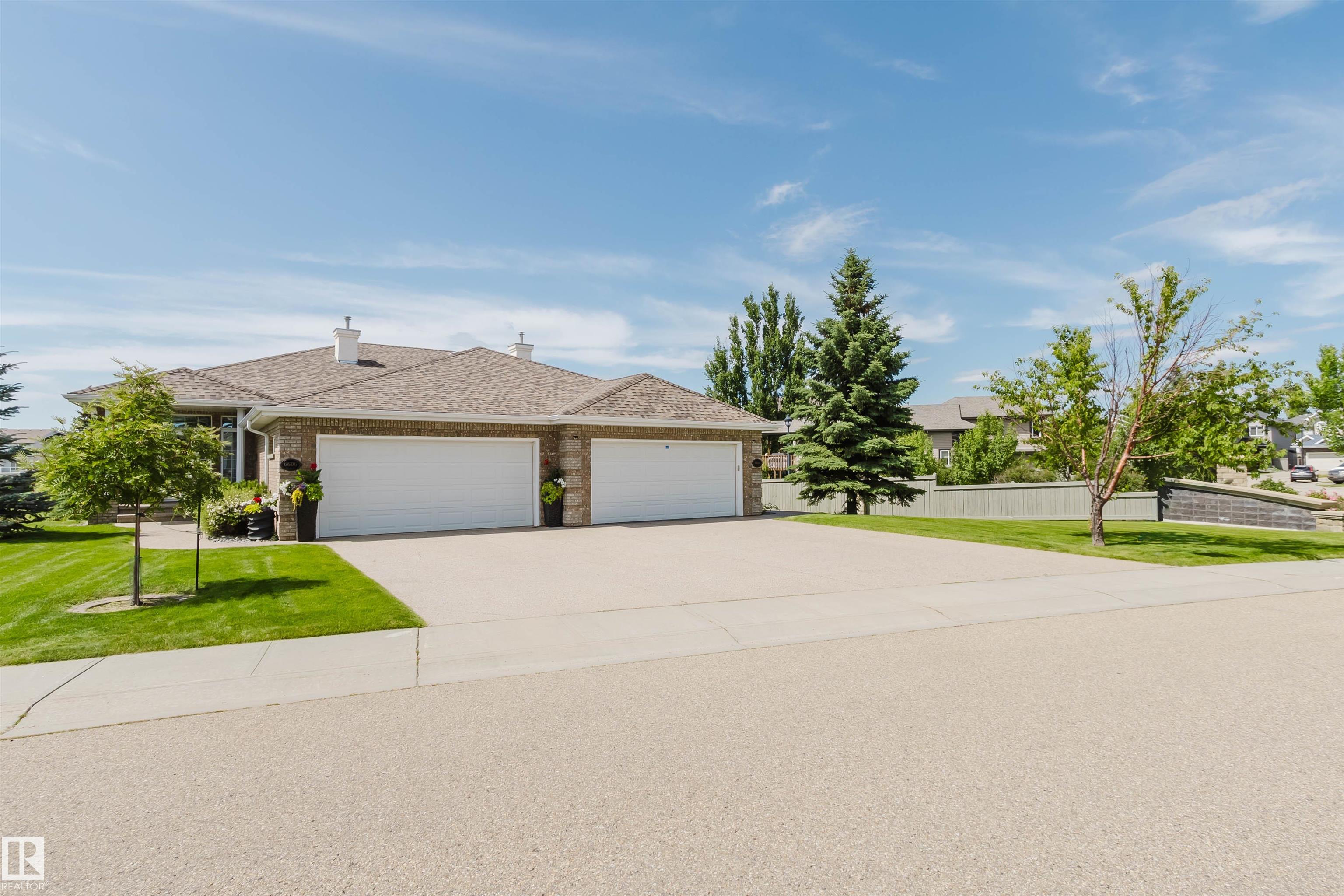 6604 SANDIN Cove, E4500480, Alberta,