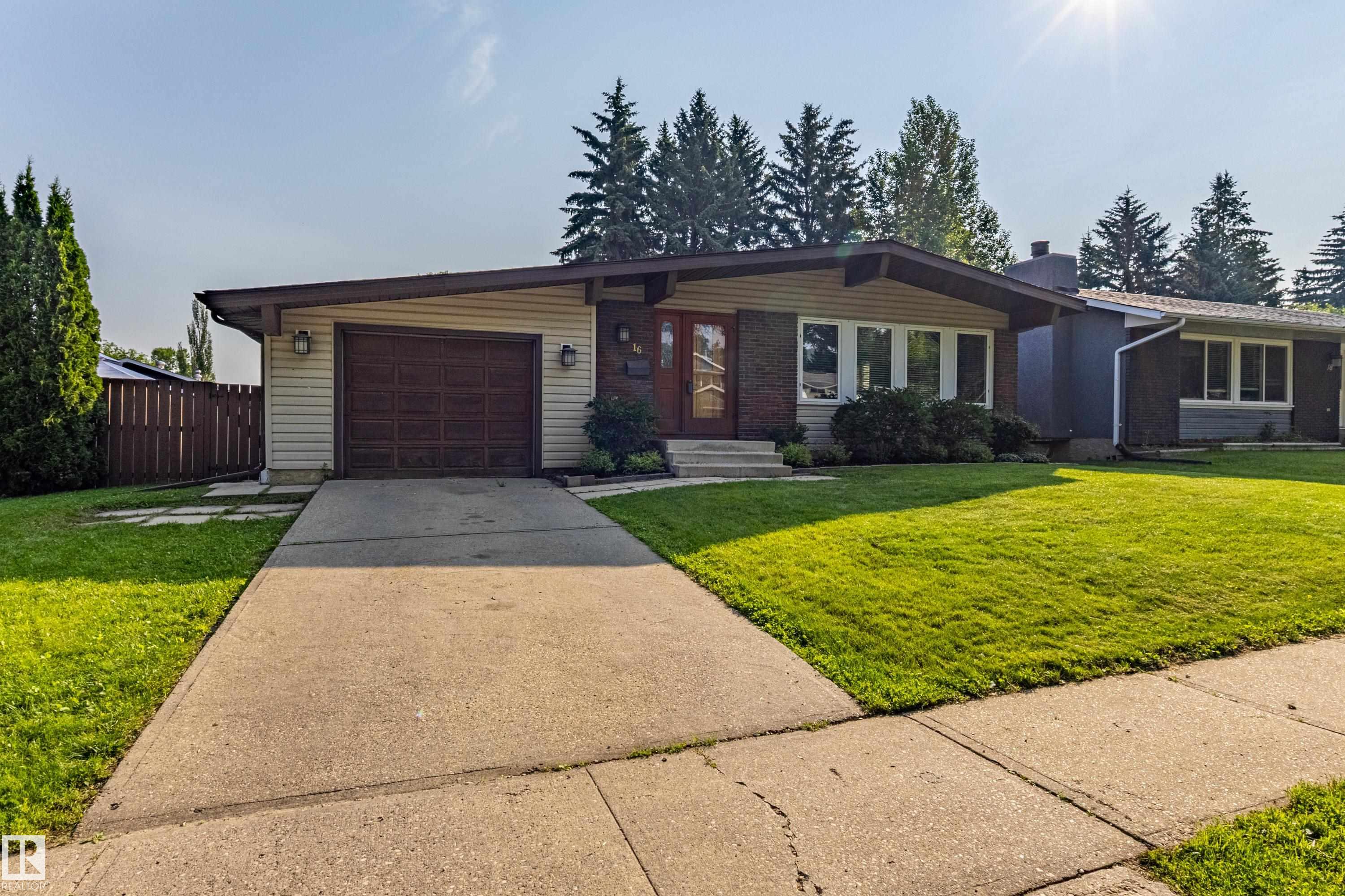 16 BRUNSWICK Crescent, E4500559, Alberta,