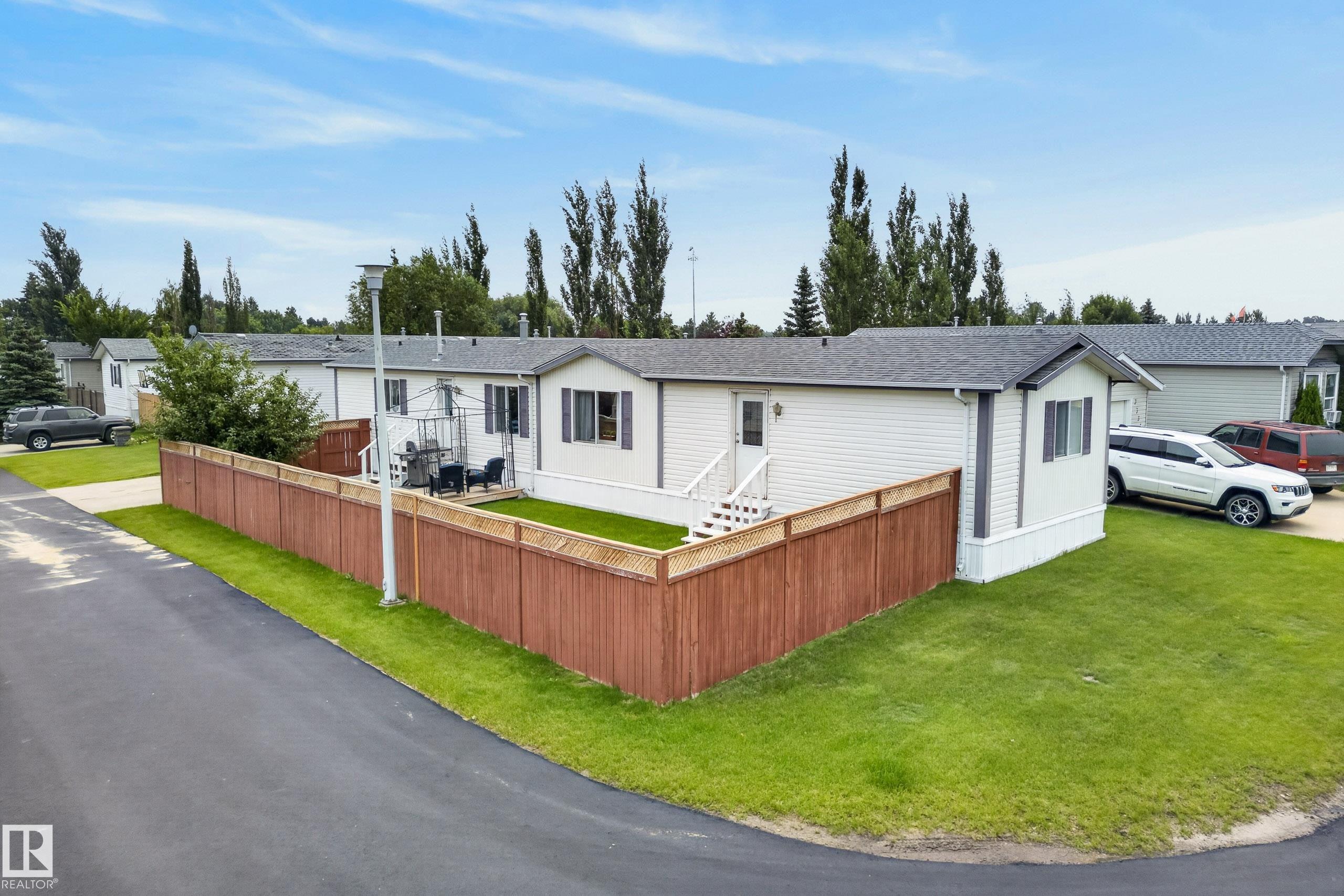 3338 Lakeview Road, E4500573, Alberta,