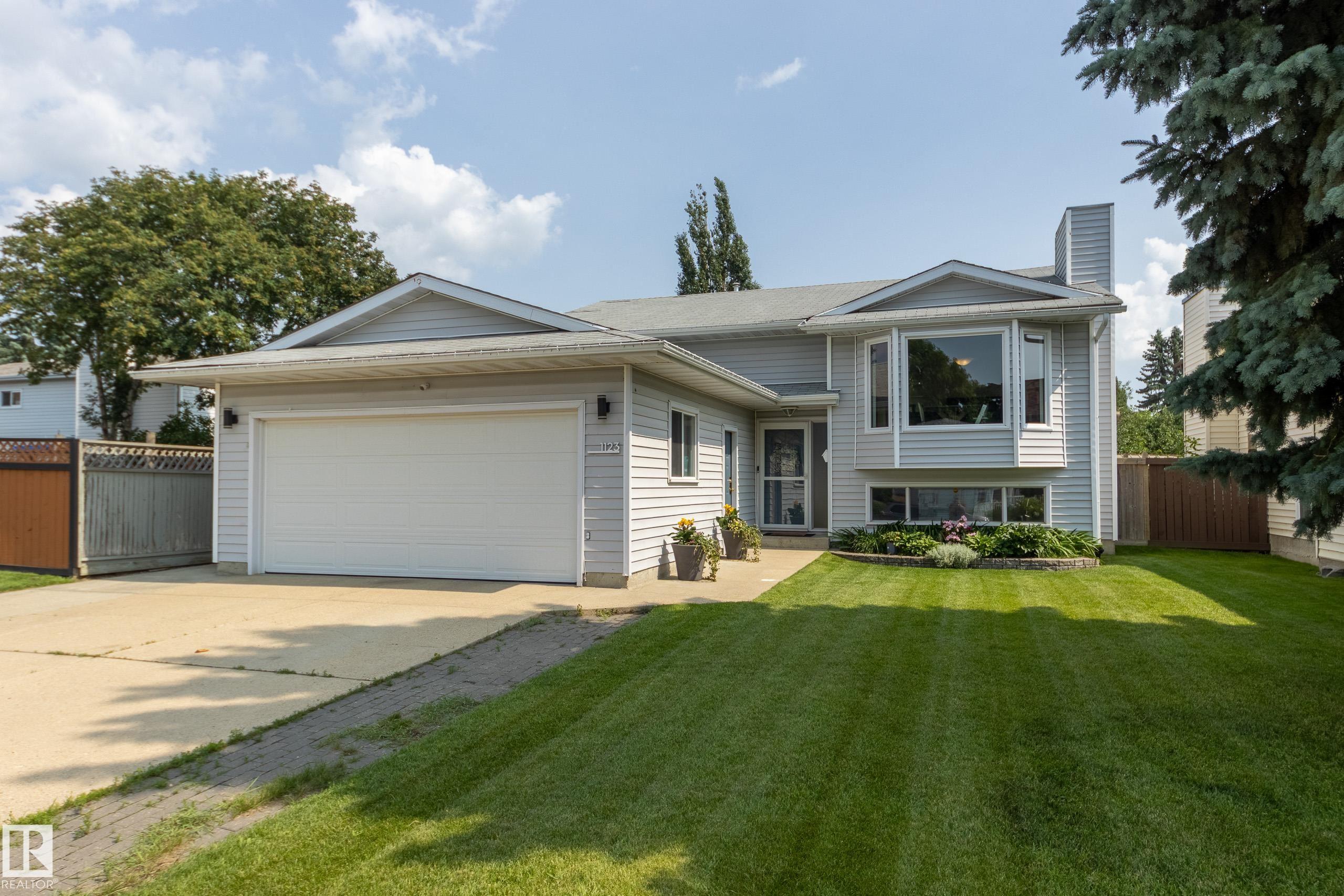 1123 48 Street, E4500602, Alberta,
