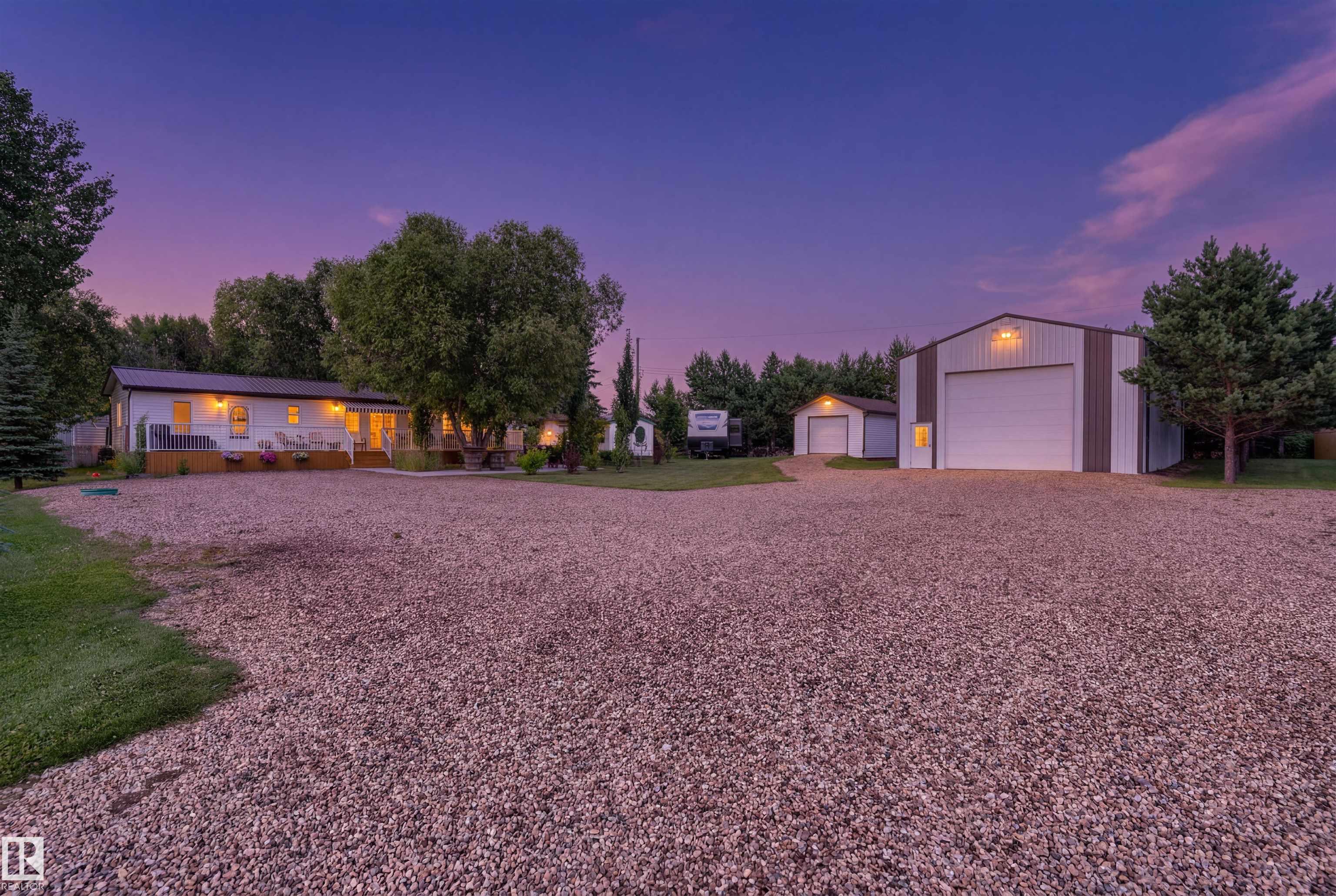816 Baptiste Drive, E4500742, Alberta,