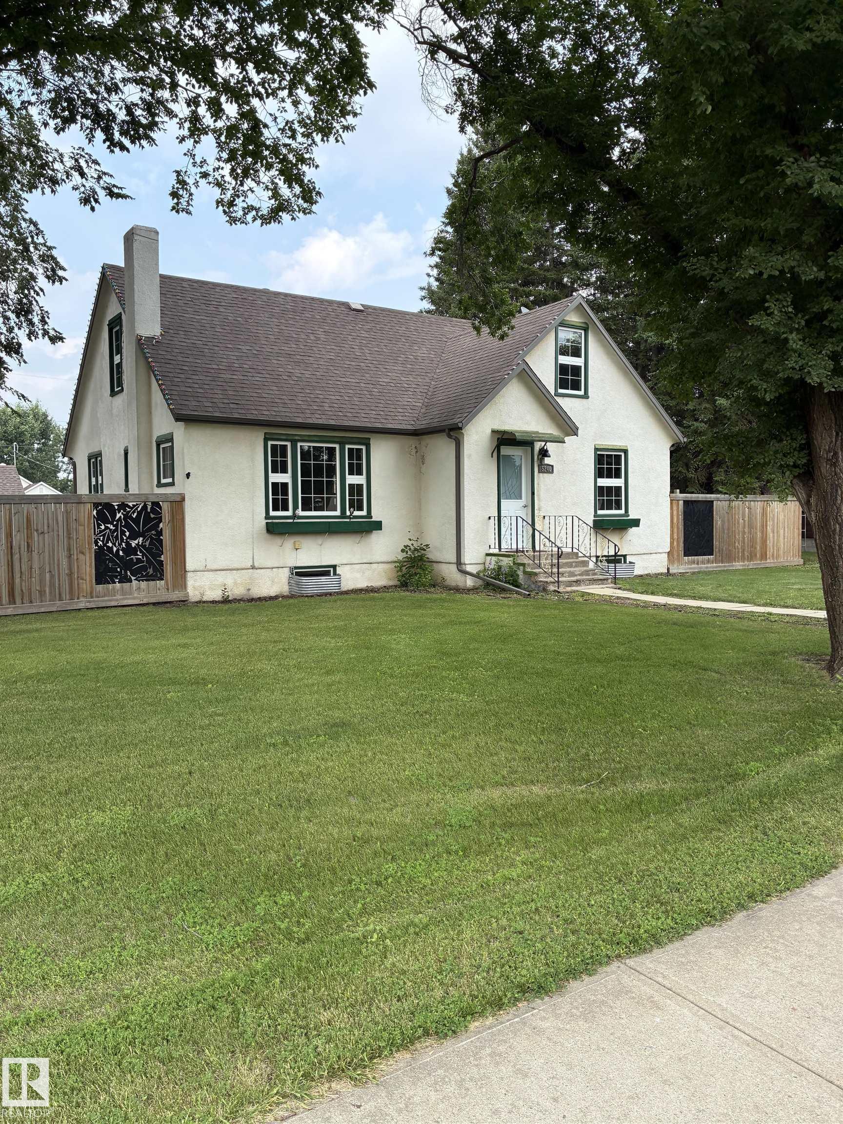5240 55 Avenue, E4500780, Alberta,