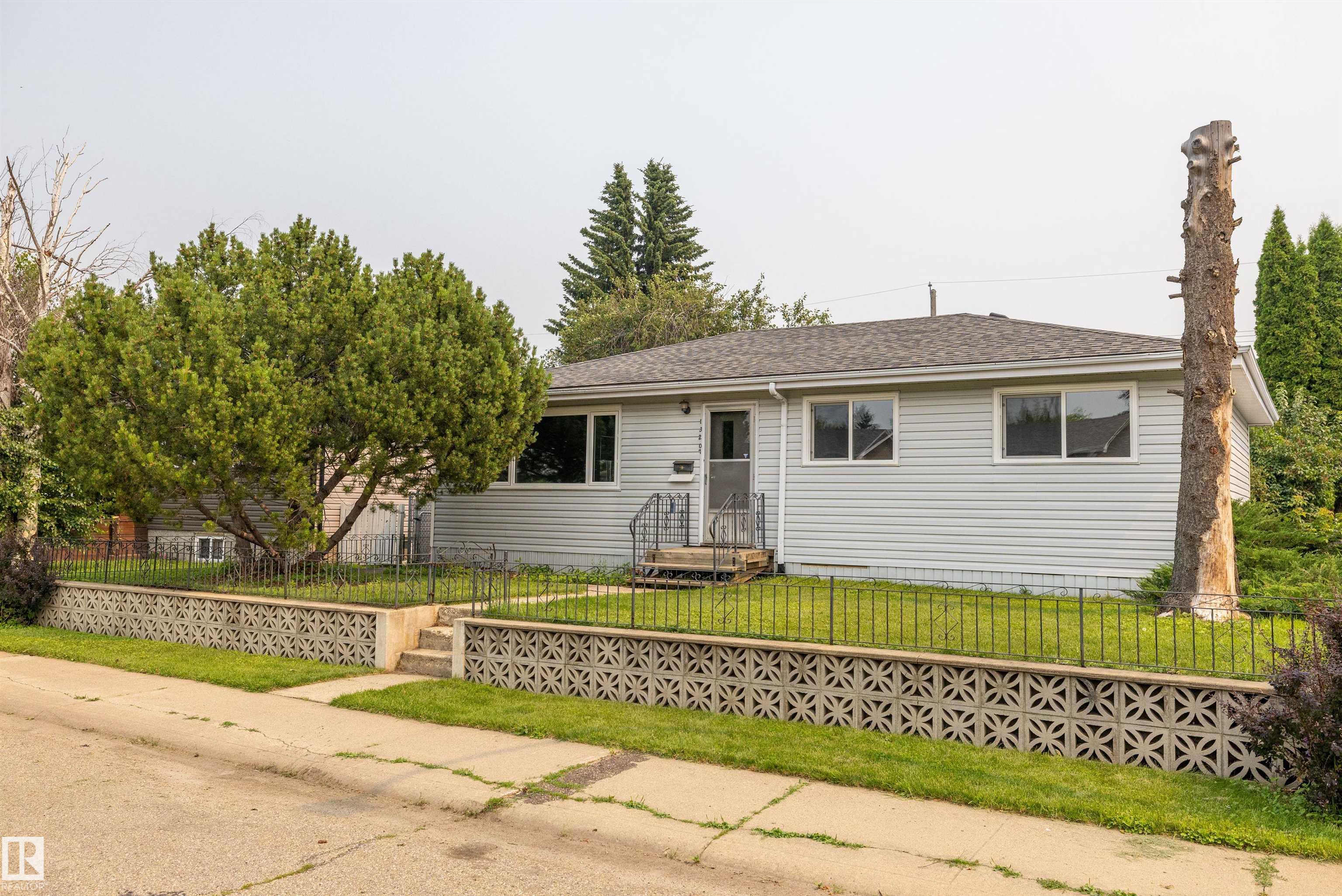 13207 77 Street, E4500800, Alberta,