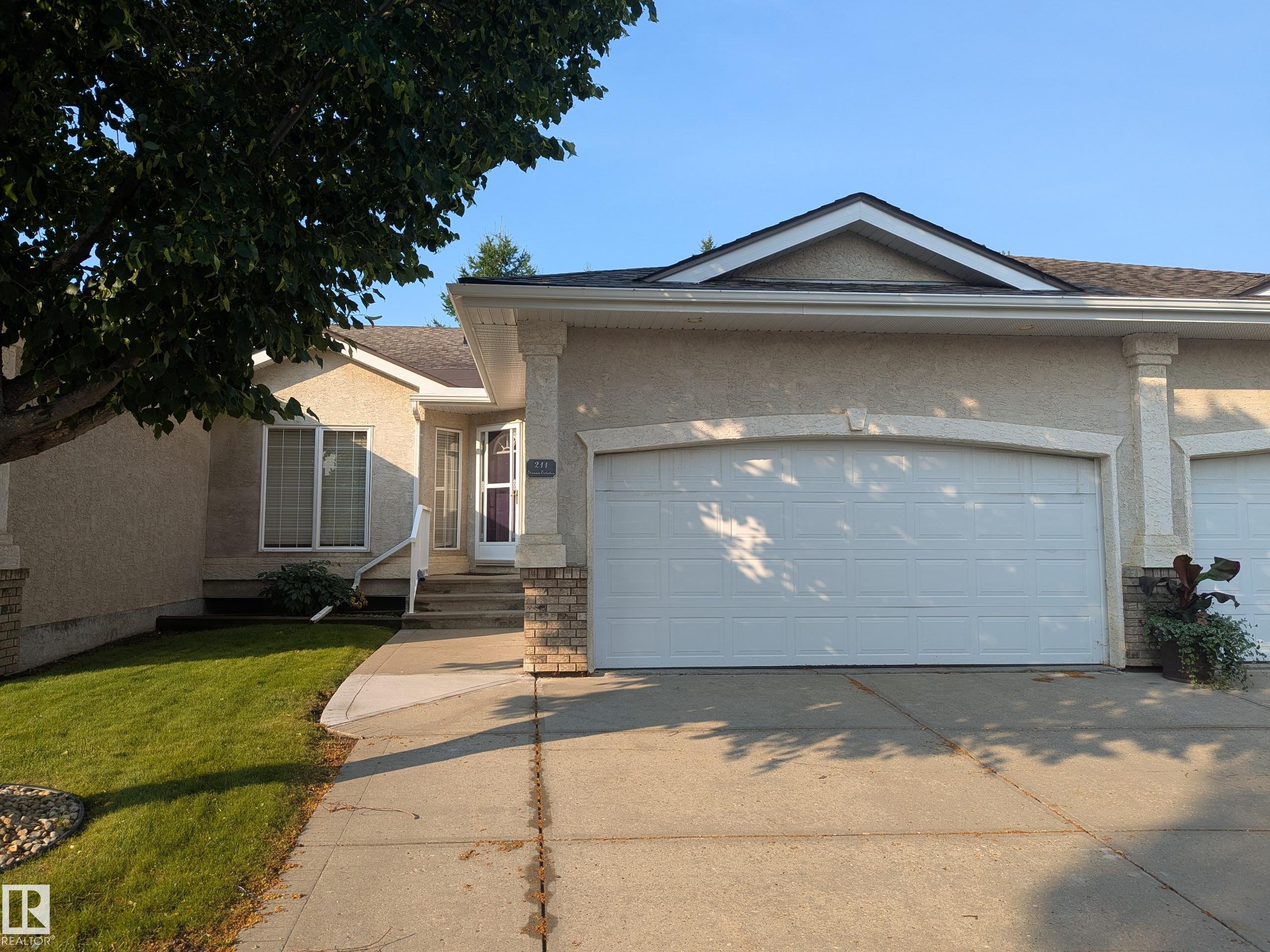 211 YOUVILLE Drive E, E4500834, Alberta,