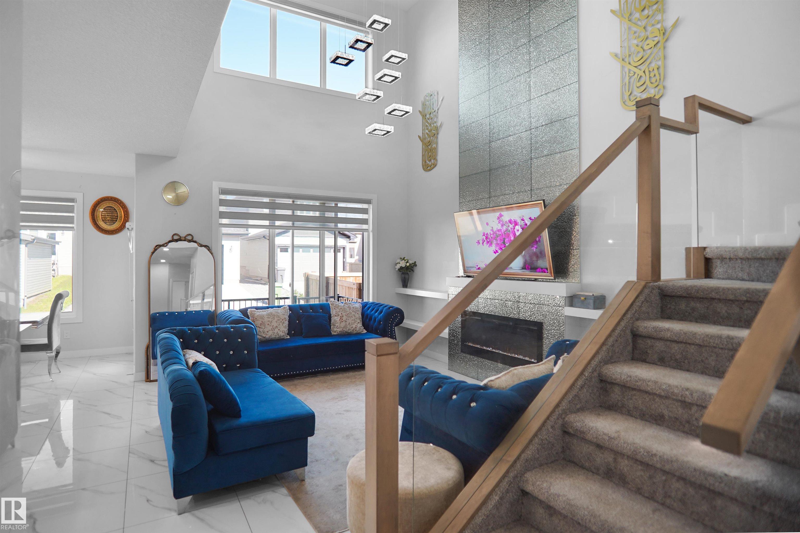 4003 4003 39 Street, E4501482, Alberta,
