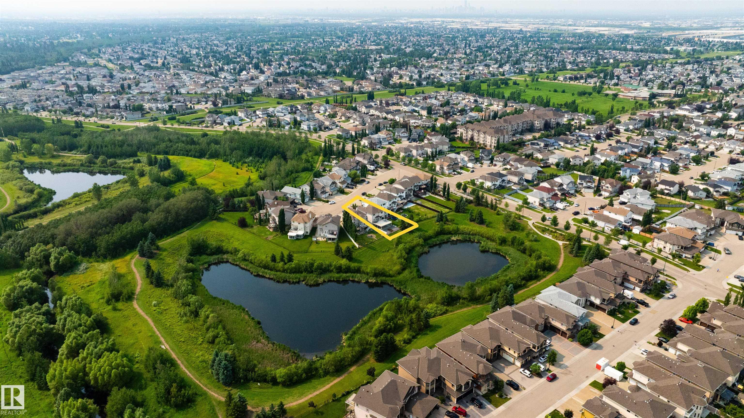 715 WILDWOOD Point(e), E4501618, Alberta,