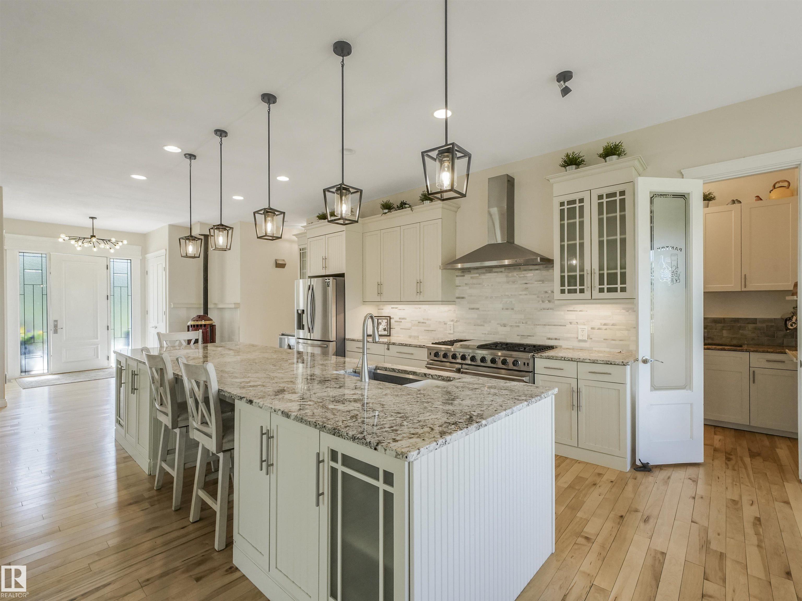 16 Crystal Keys Crescent, E4501832, Alberta,