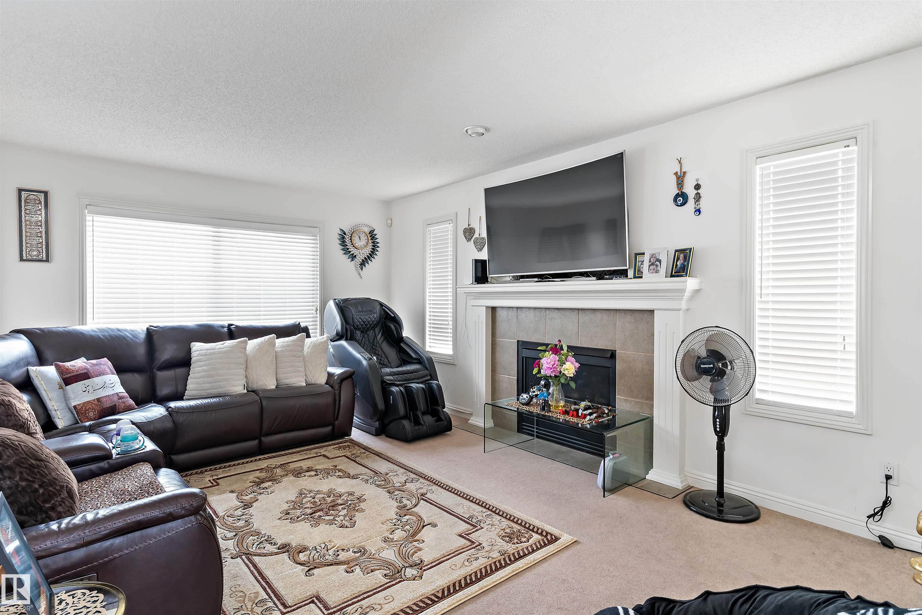 Fifth View of 20404 60 Avenue, The Hamptons, Edmonton, Alberta, T6M 2Z2