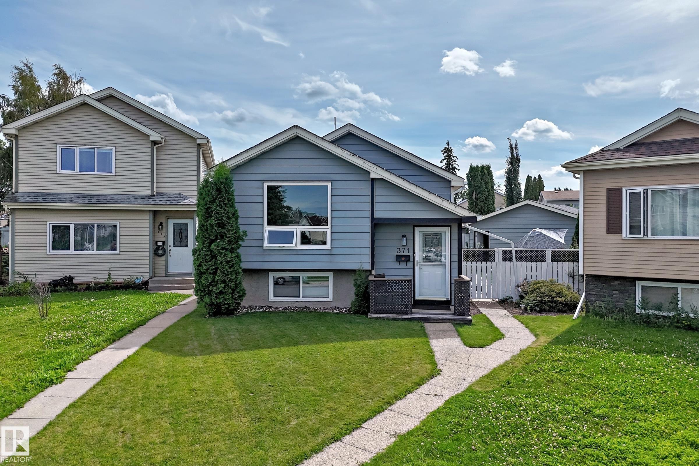 371 KIRKPATRICK Crescent, E4502163, Alberta,