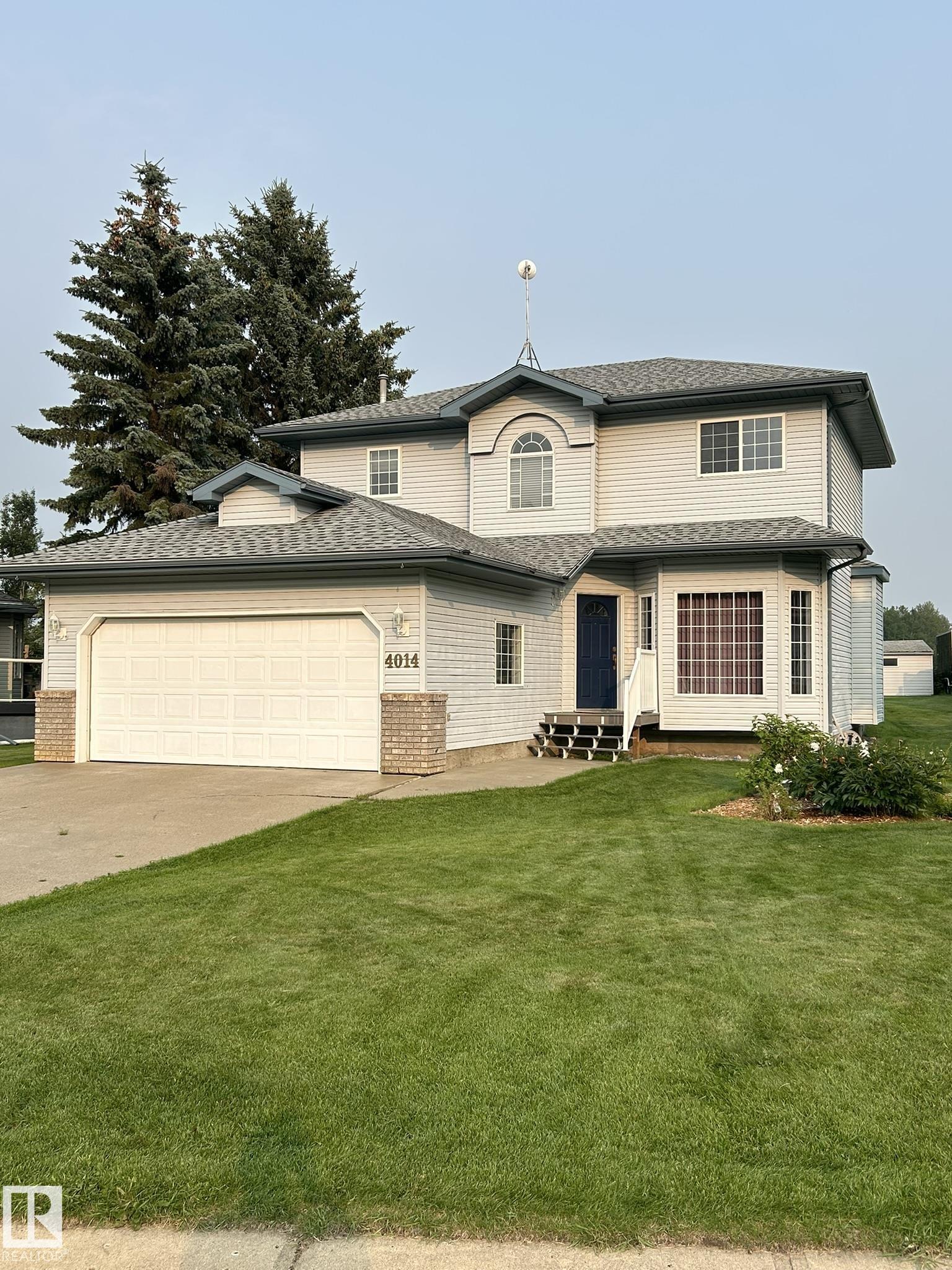 4014 CHAMPAGNE Drive, E4502210, Alberta,