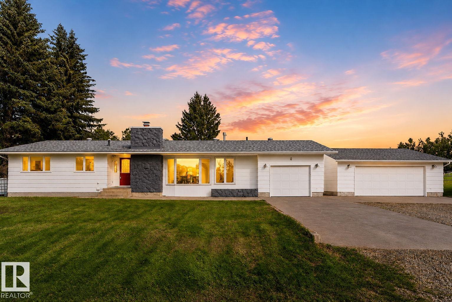 25 52561 RGE ROAD 214, E4502211, Alberta,