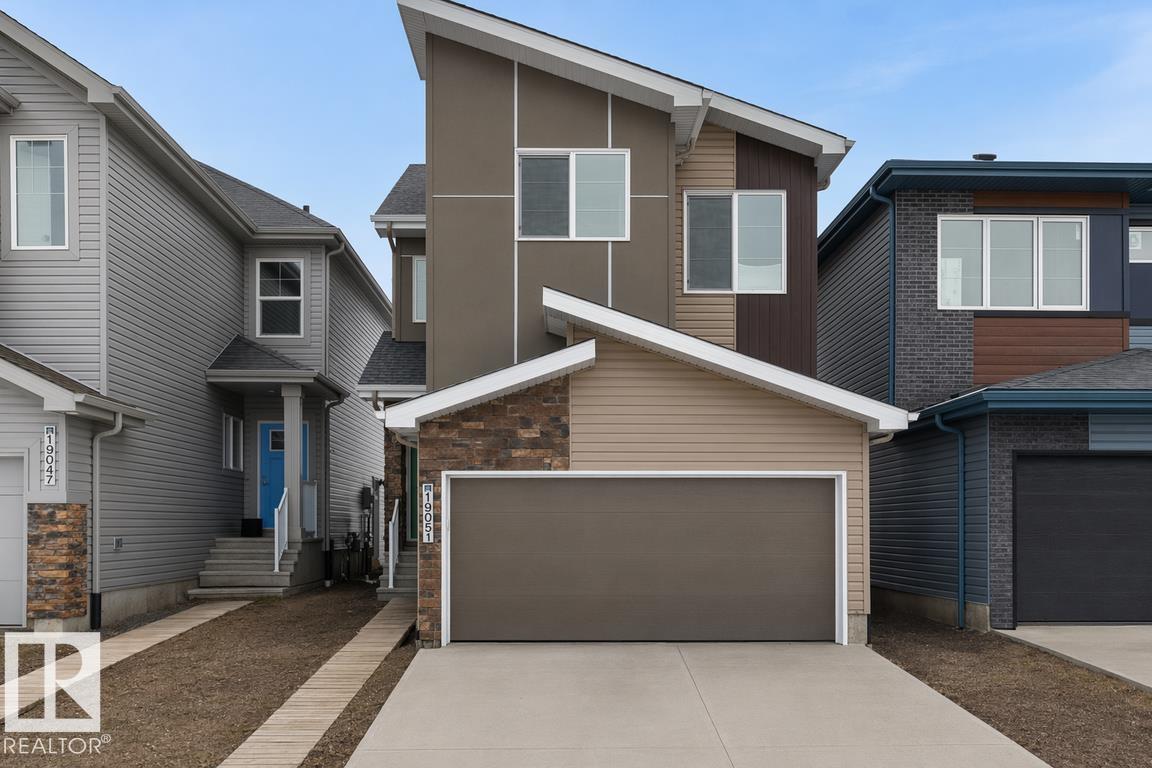 19051 20 Avenue, E4502267, Alberta,