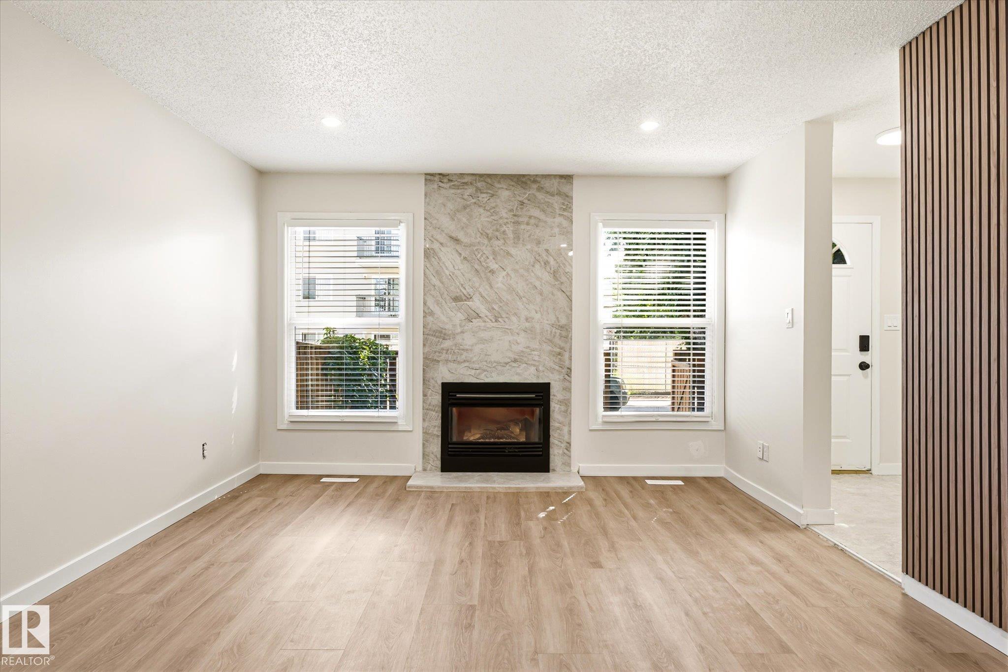 18439 66 Avenue, E4502293, Alberta,