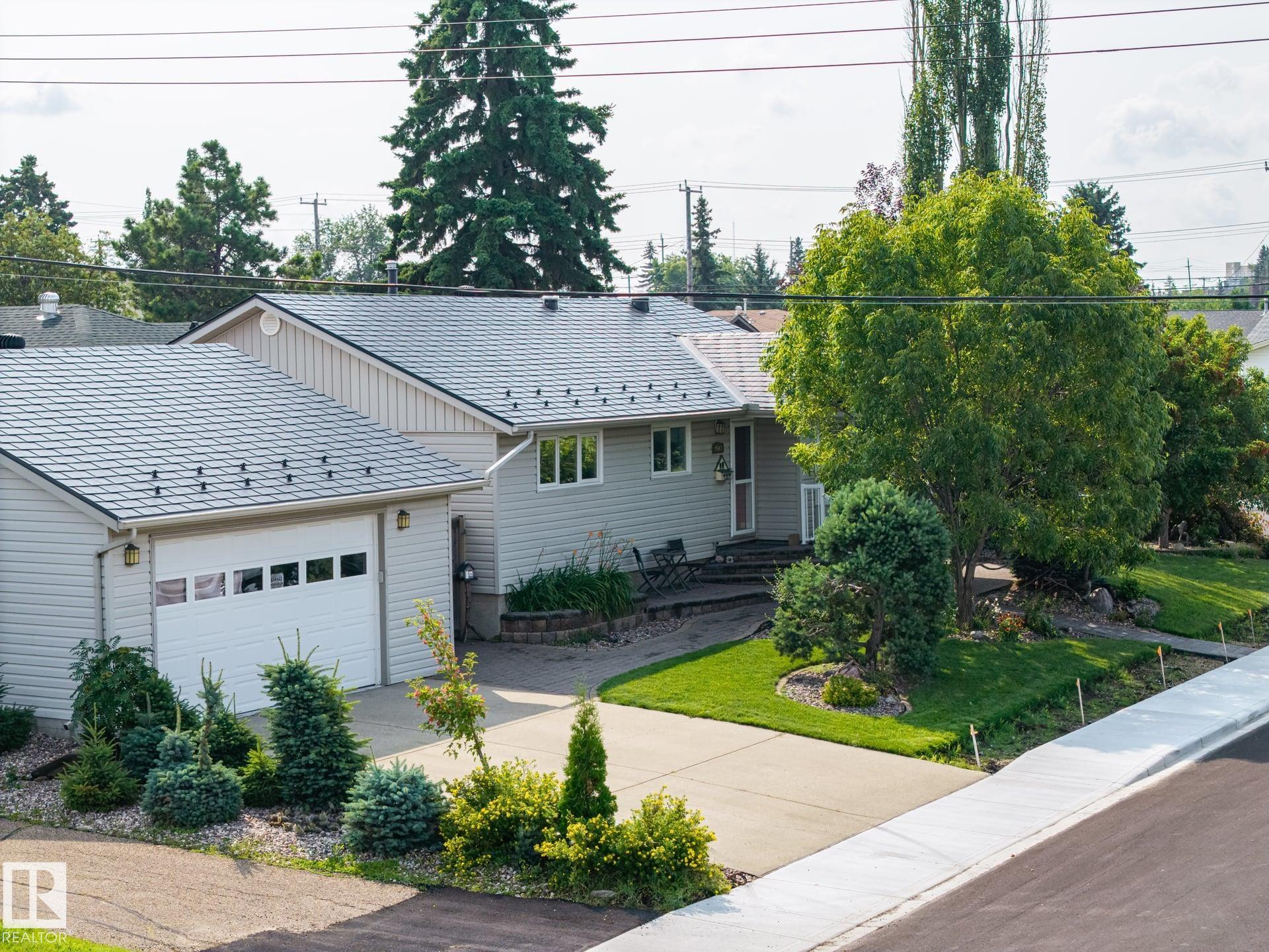 9503 54 Street, E4502347, Alberta,