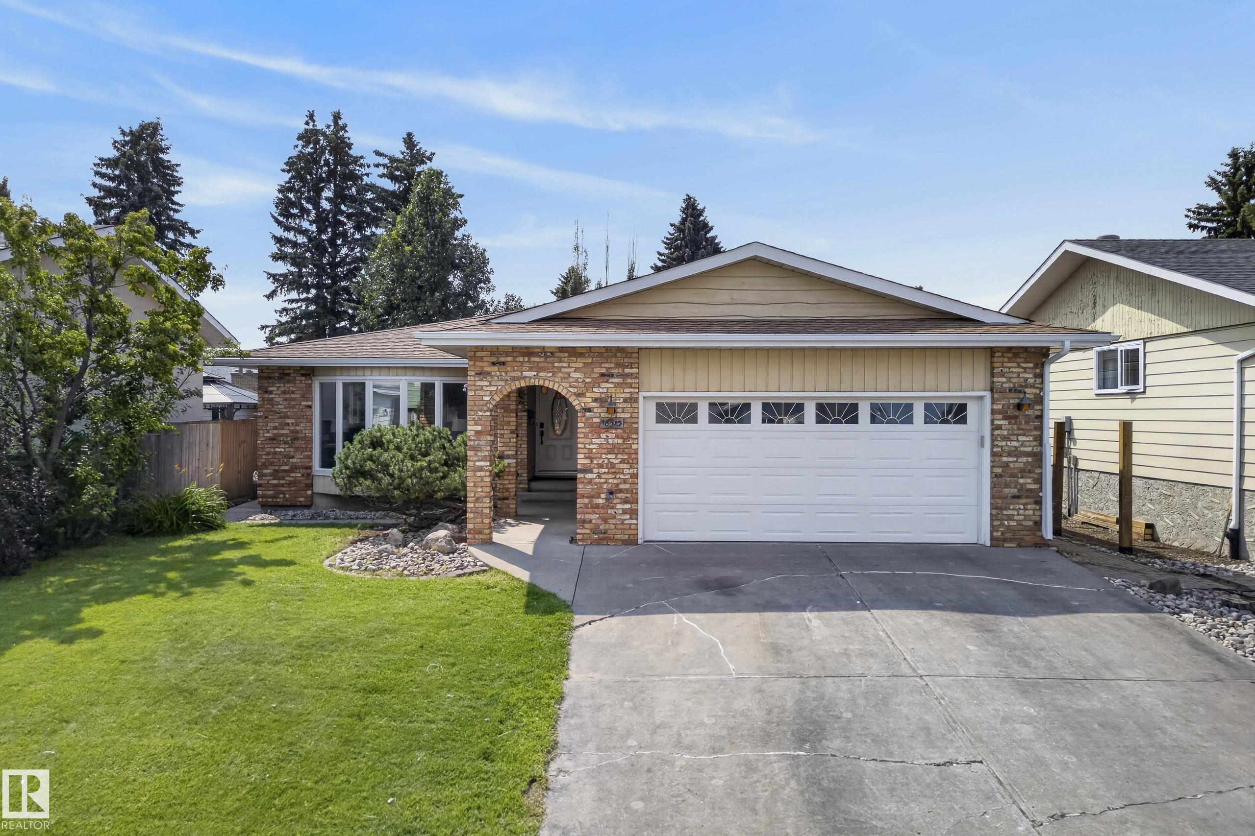 18513 92A Avenue, E4502368, Alberta,