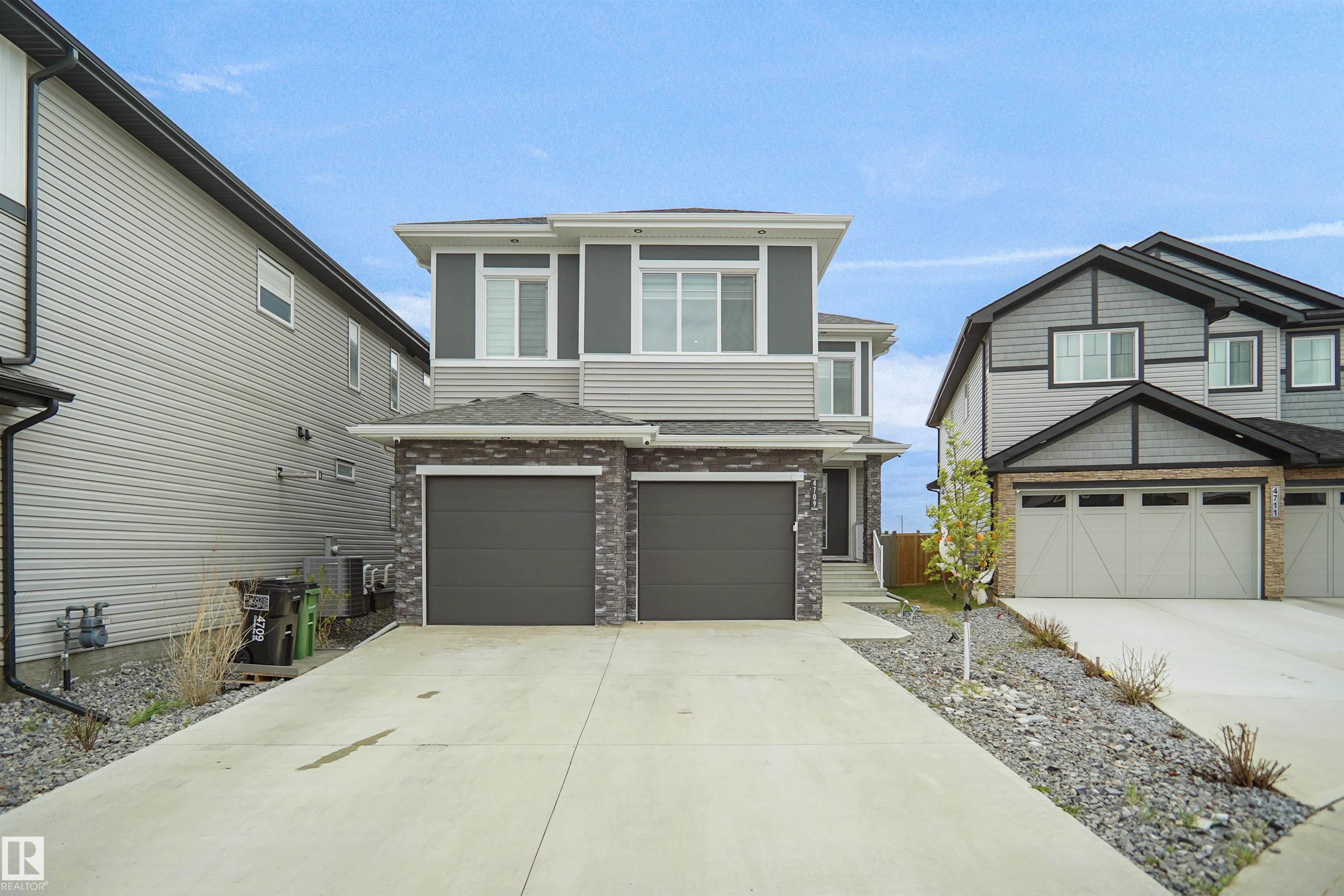 4709 CHARLES BAY Bay, E4502407, Alberta,