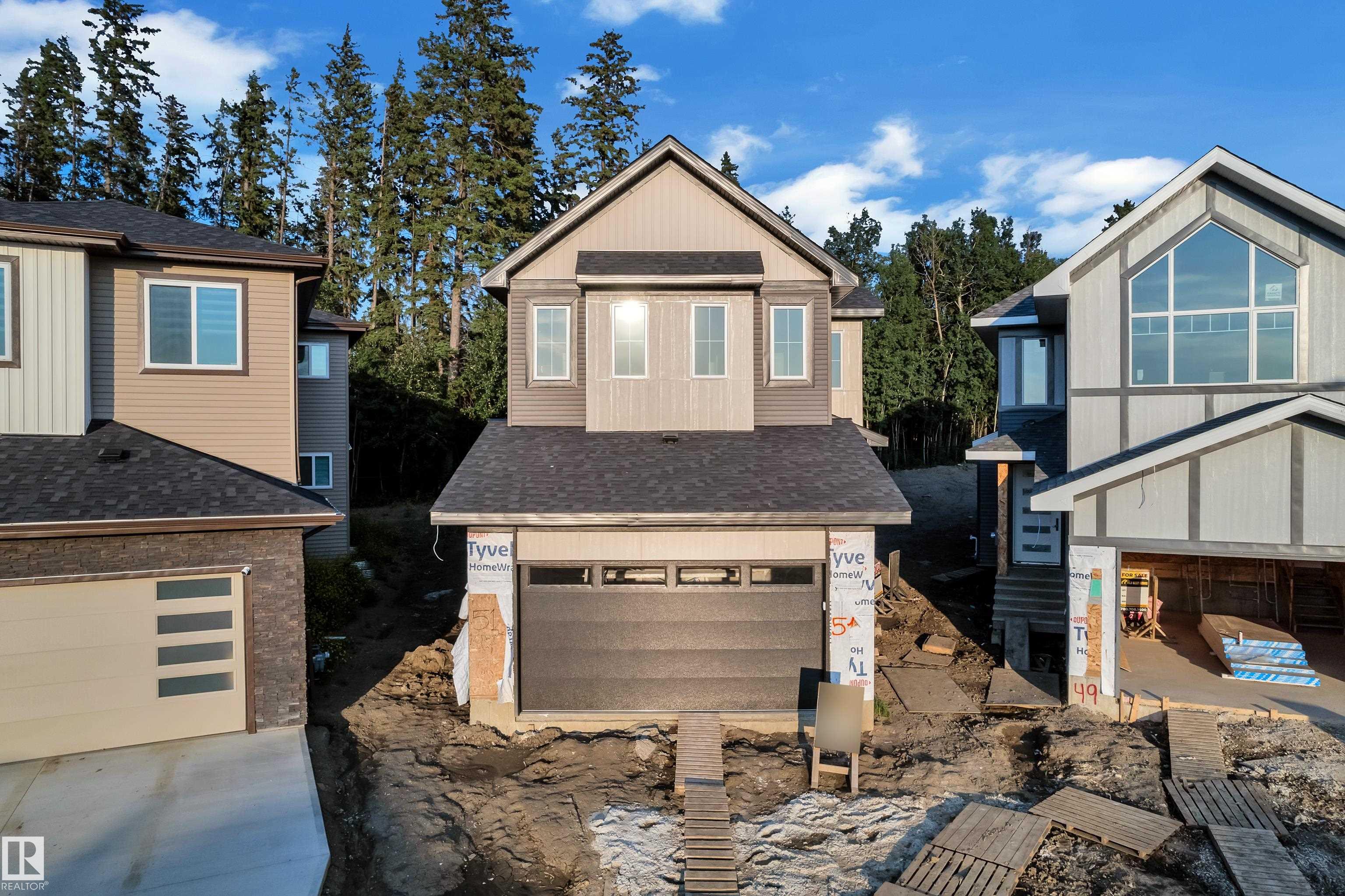 51 Meadowgrove Lane, E4502426, Alberta,