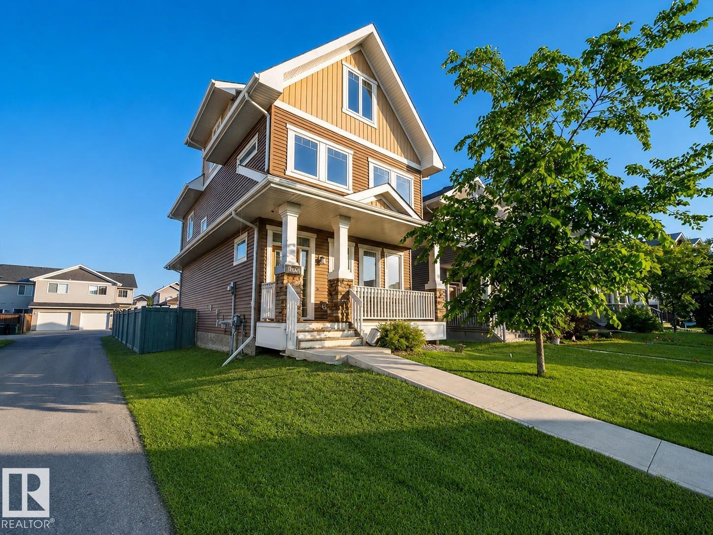 16464 15 Avenue, E4502502, Alberta,