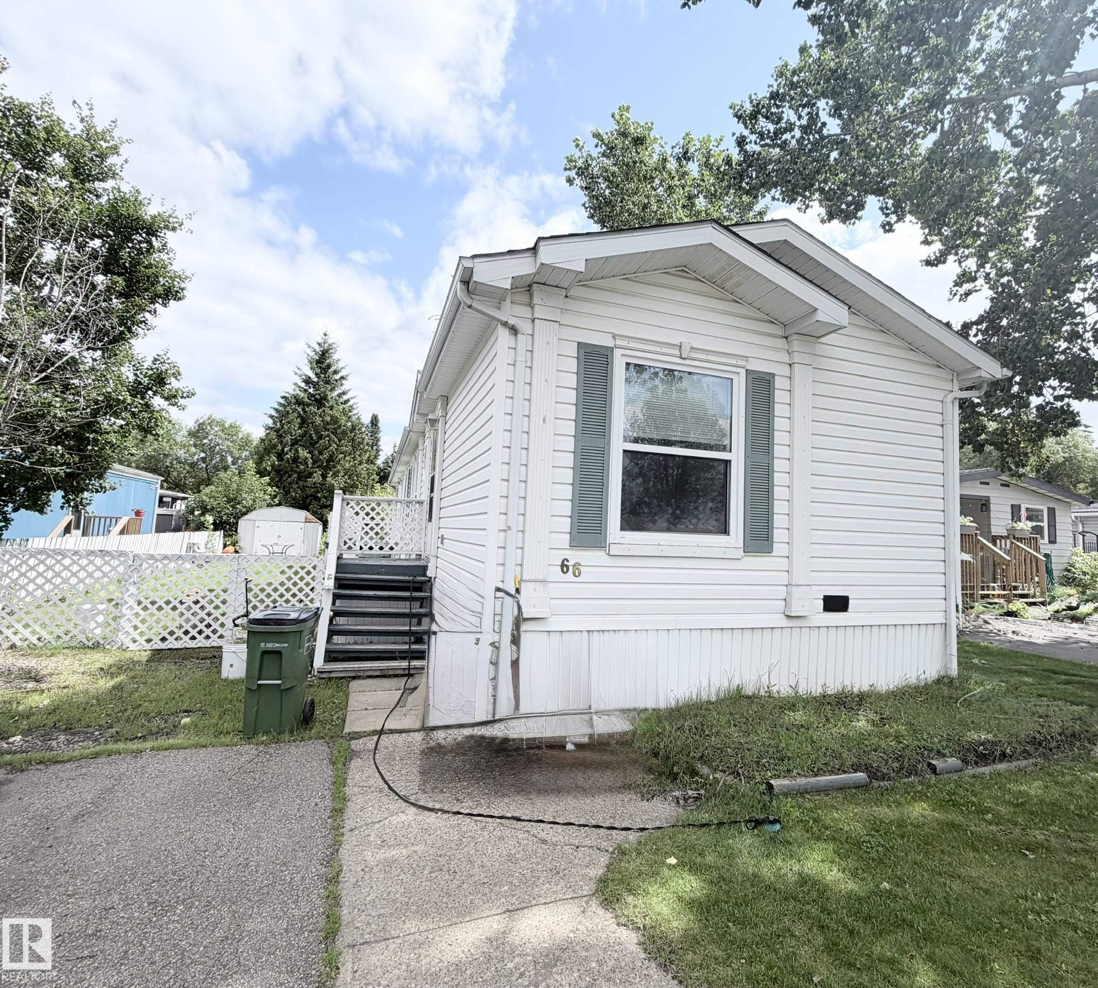66 The Parkway, E4502535, Alberta,