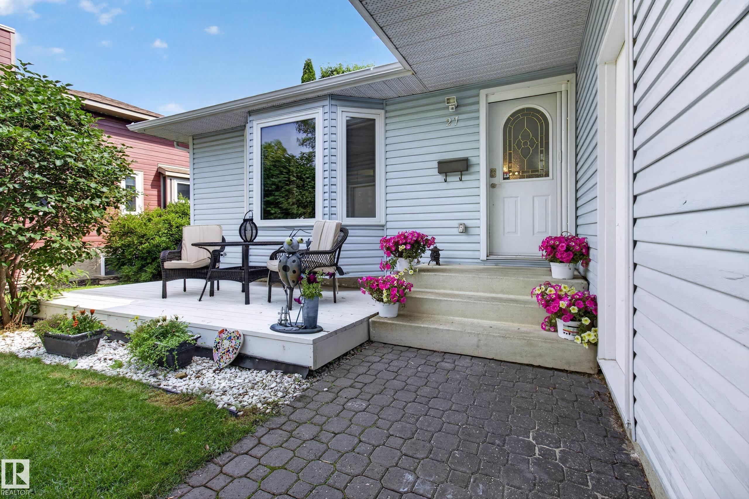 27 HIGHCLIFF Road, E4502690, Alberta,