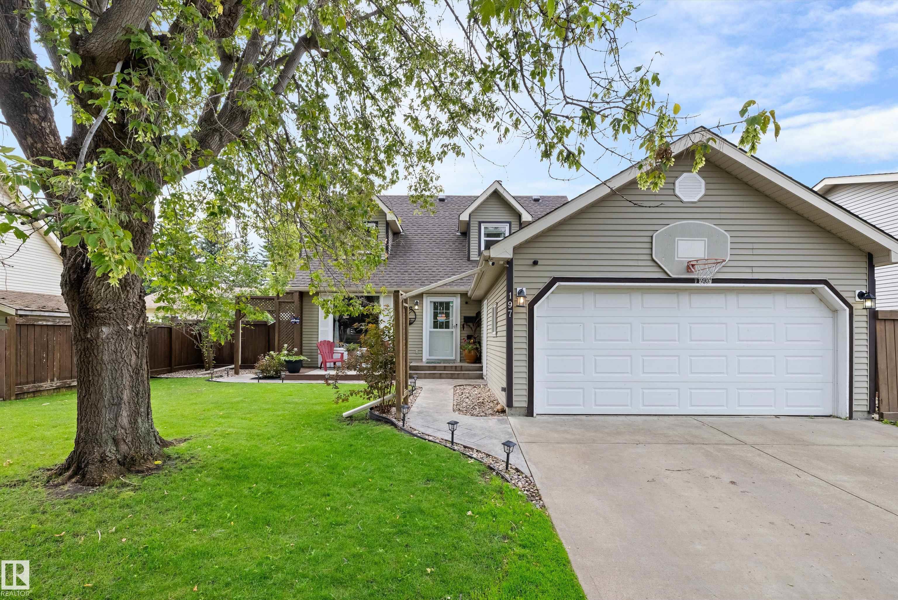 197 GREENWOOD Drive, E4502700, Alberta,