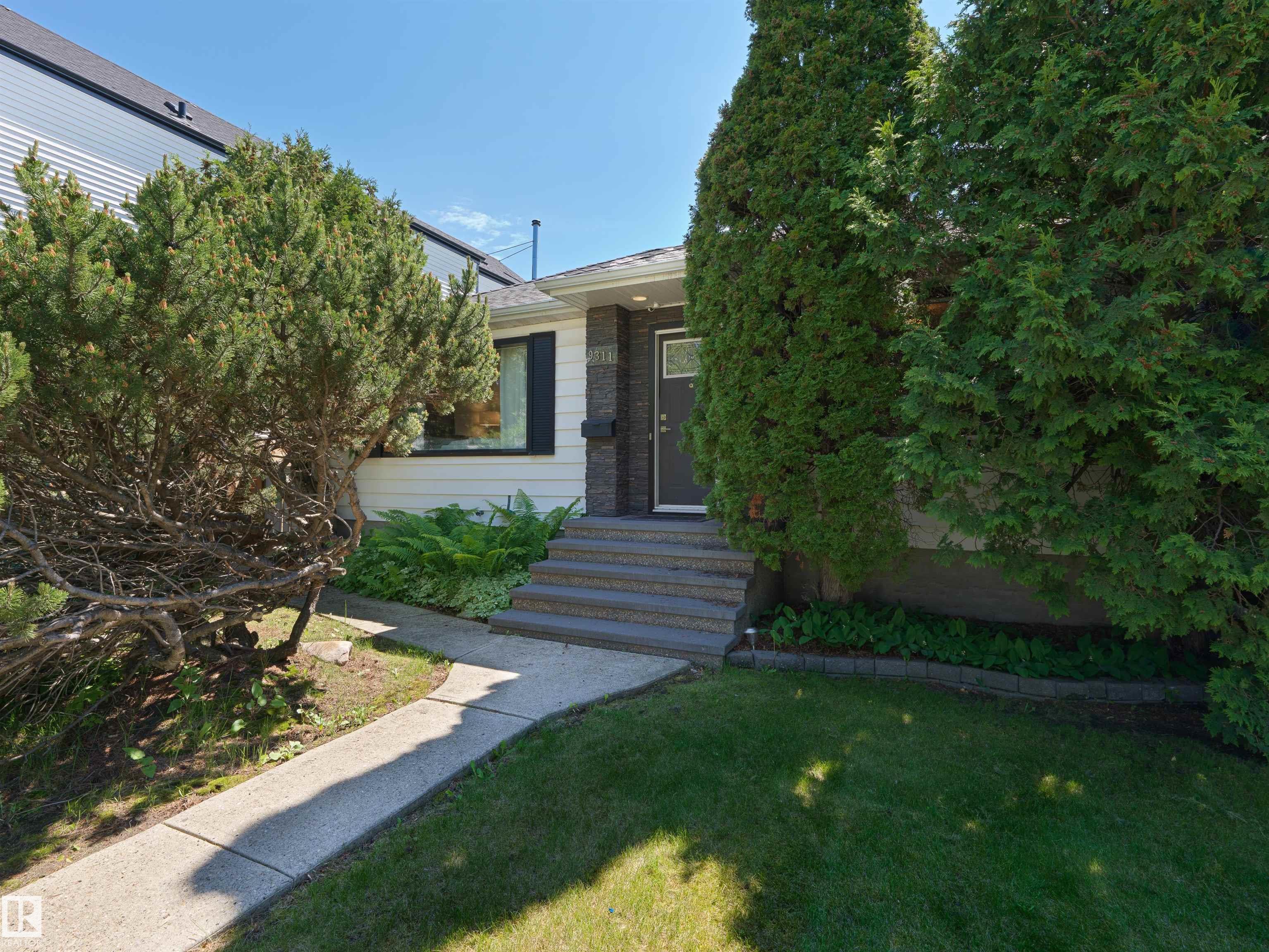 9311 75 Avenue, E4502790, Alberta,