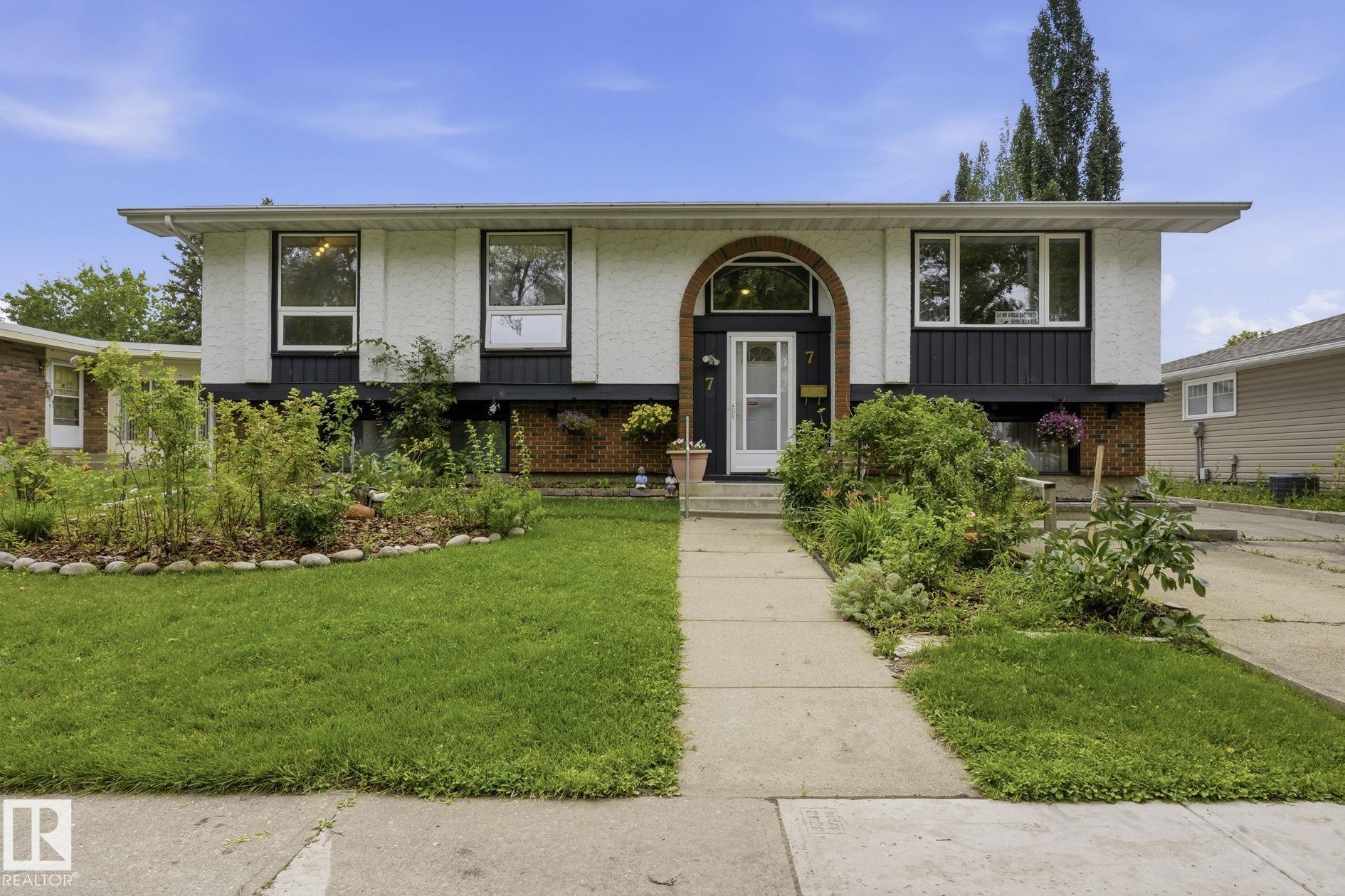 7 GRAHAM Avenue, E4502834, Alberta,