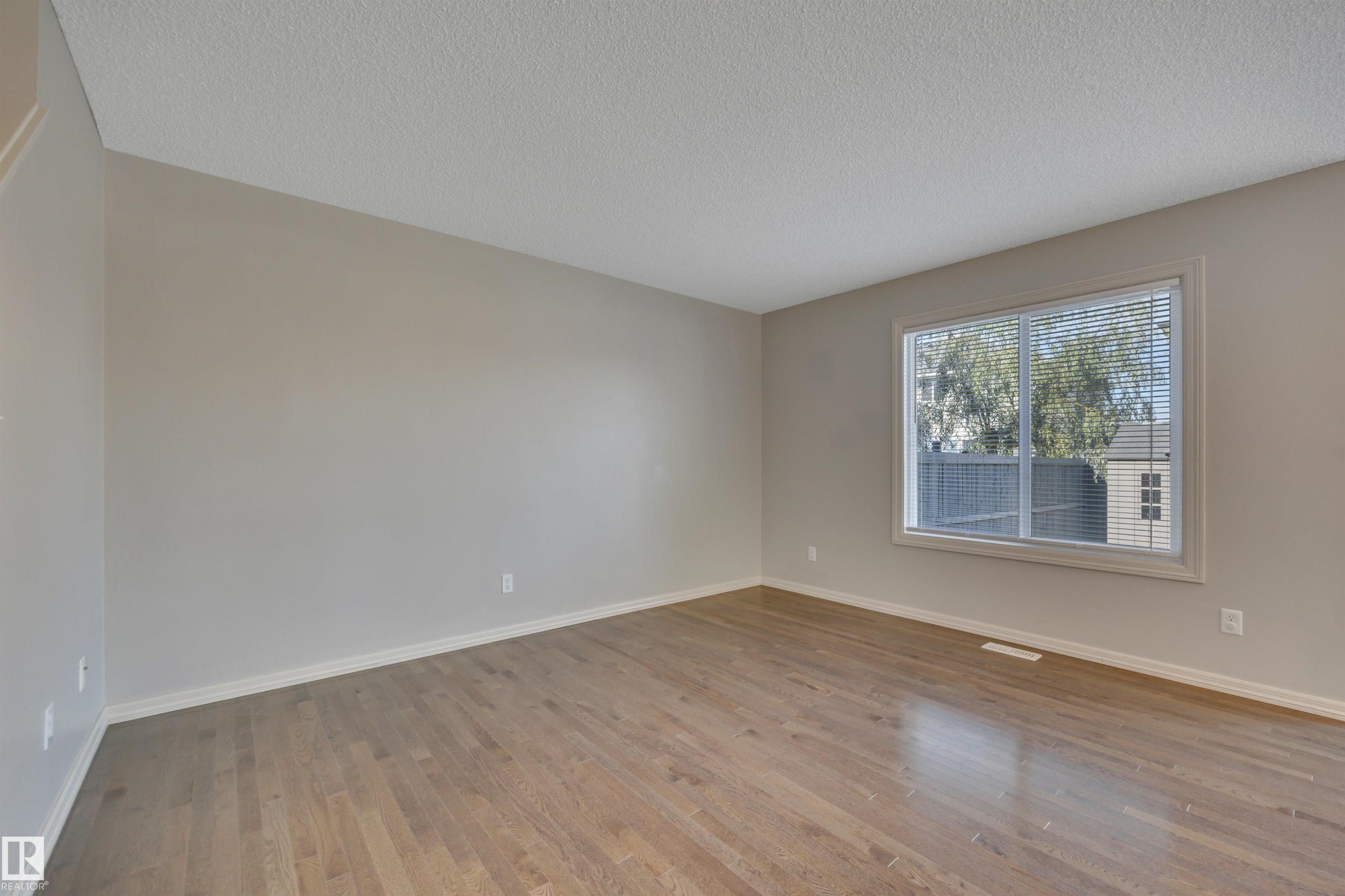 Fourth View of 1 5101 SOLEIL Boulevard, Place Chaleureuse, Beaumont, Alberta, T4X 0E3