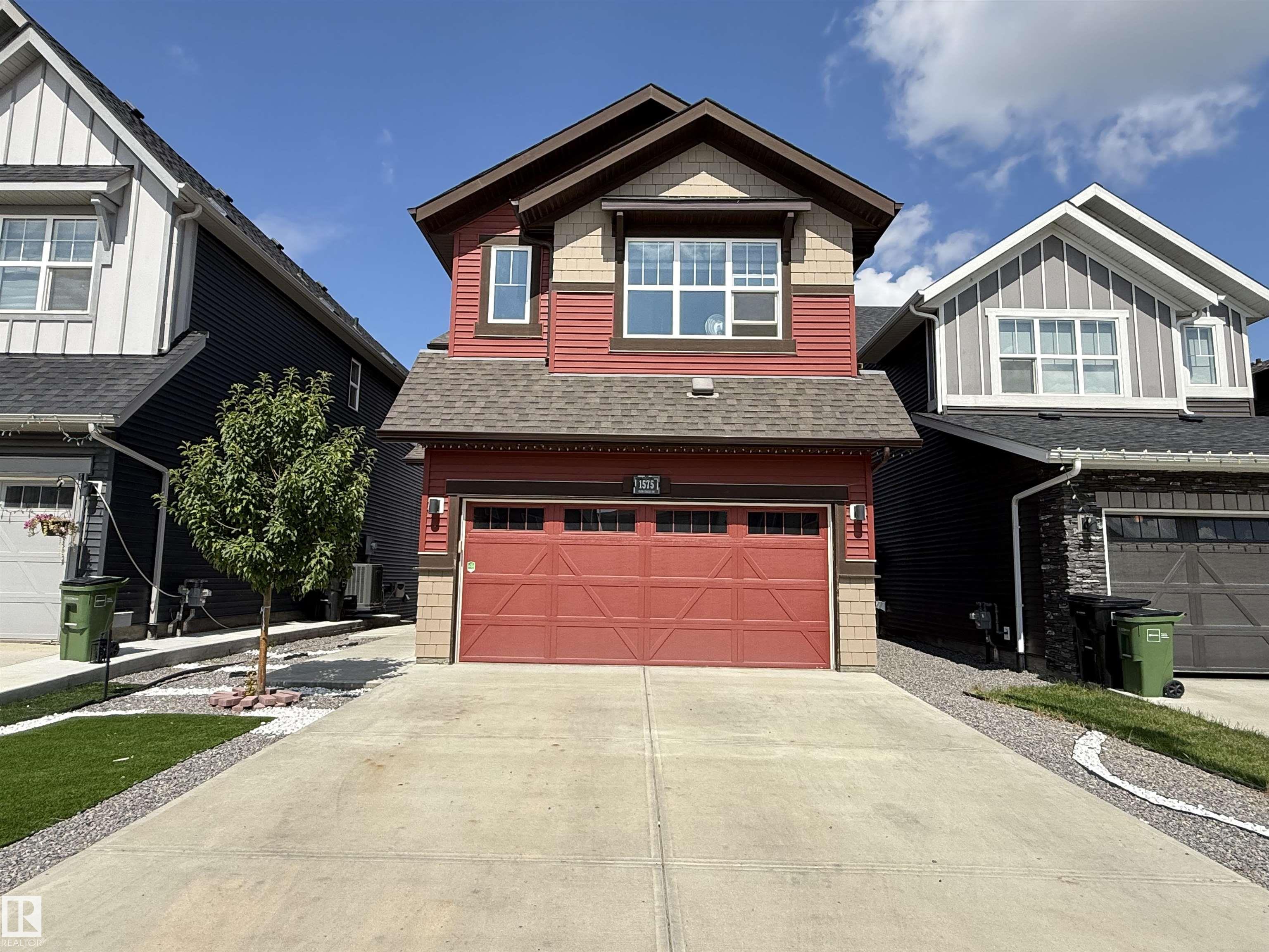 1575 PLUM CIRCLE Circle, E4502961, Alberta,