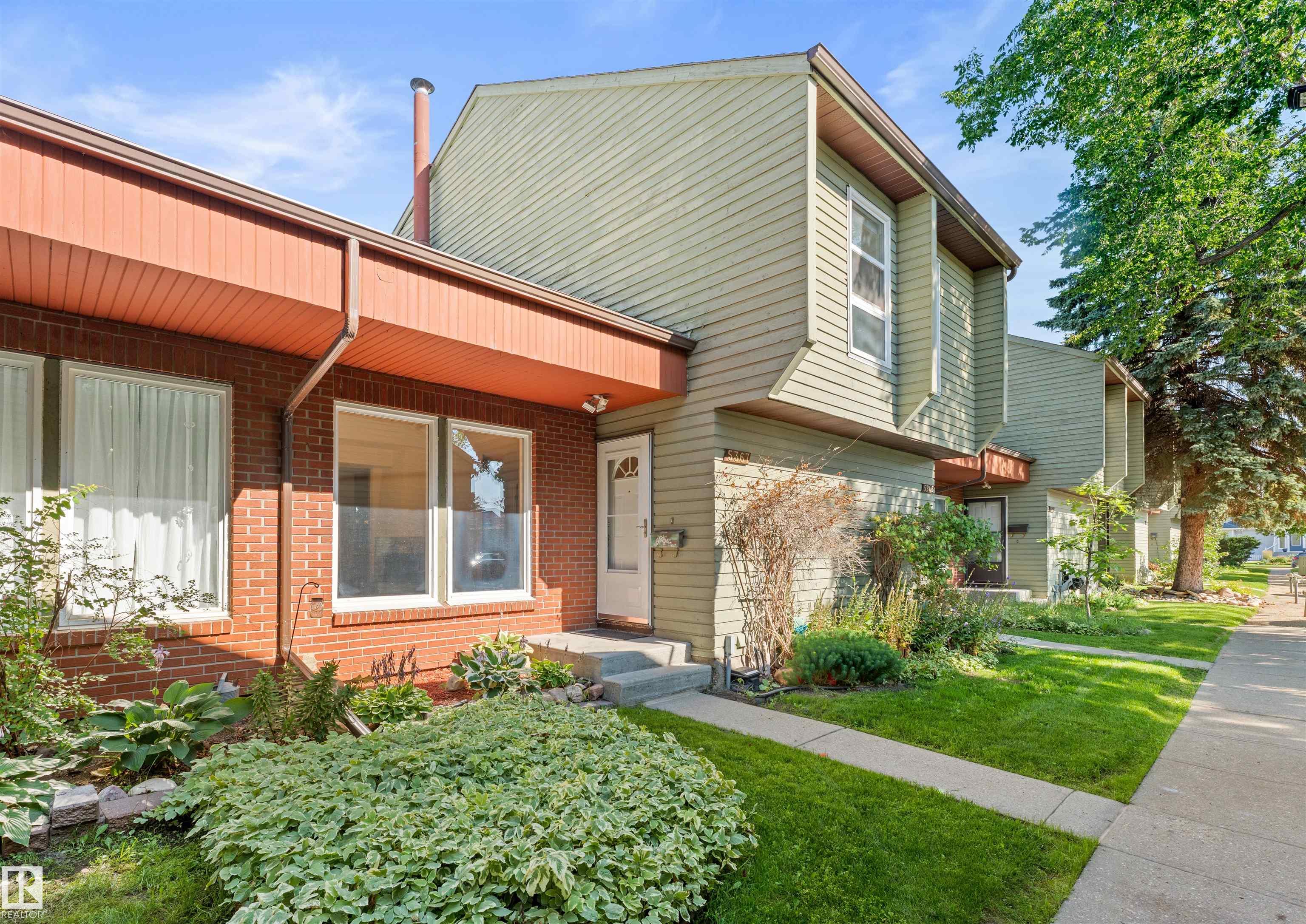 5367 HILL VIEW Crescent, E4503035, Alberta,