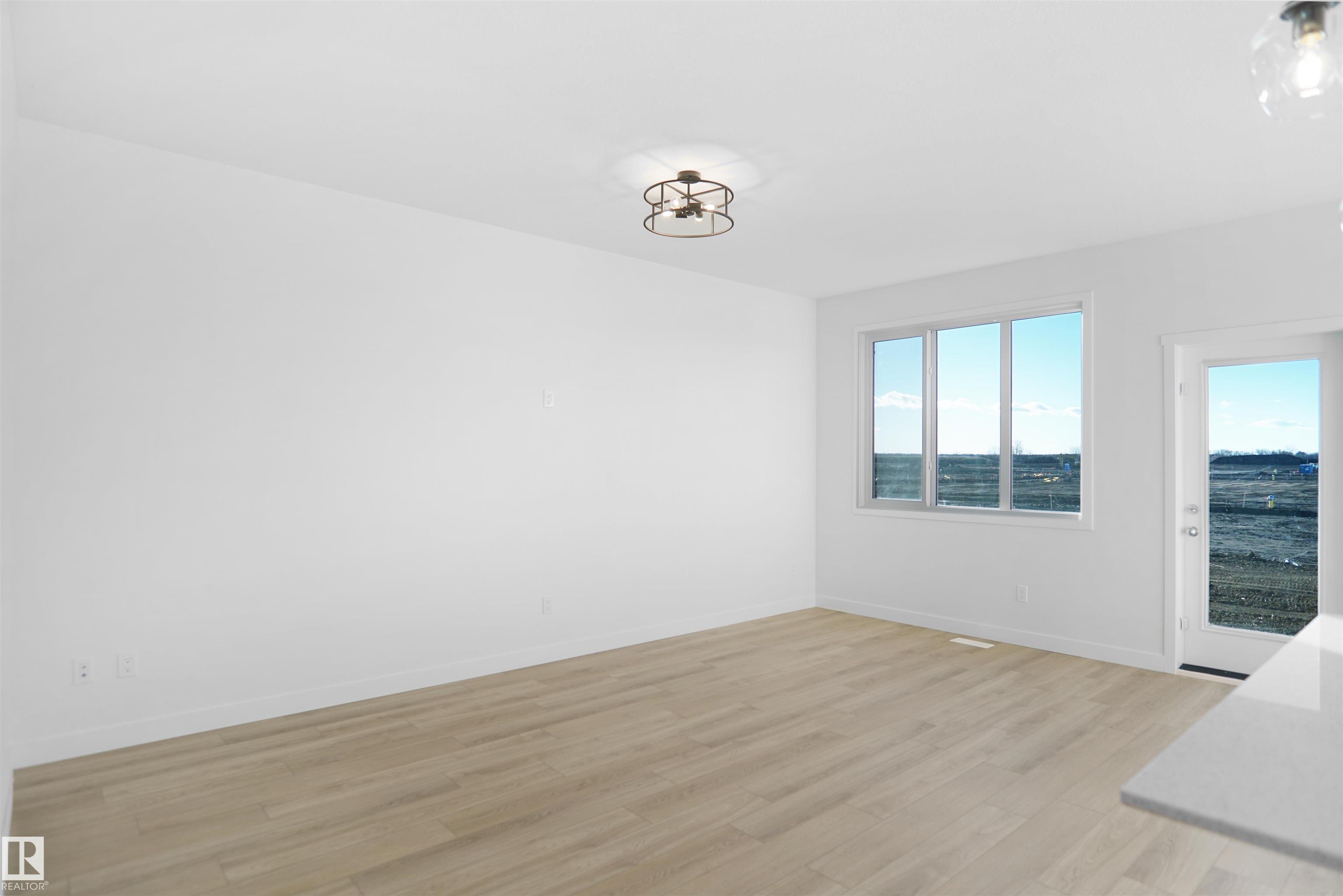Fifth View of 8448 183 Avenue, Klarvatten, Edmonton, Alberta, T5Z 0X3