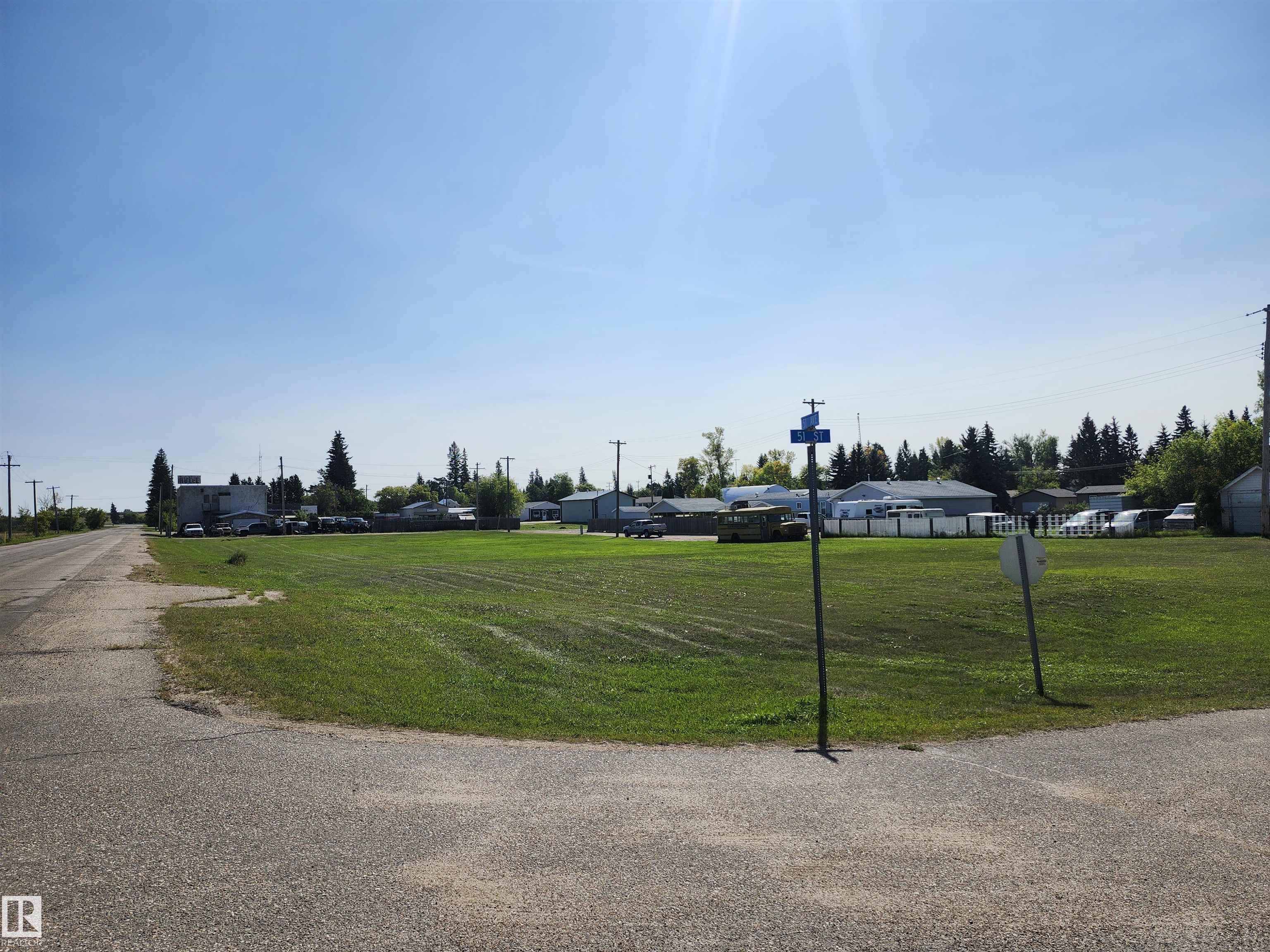 Lot 20-23 Block 3, E4503068, Alberta,