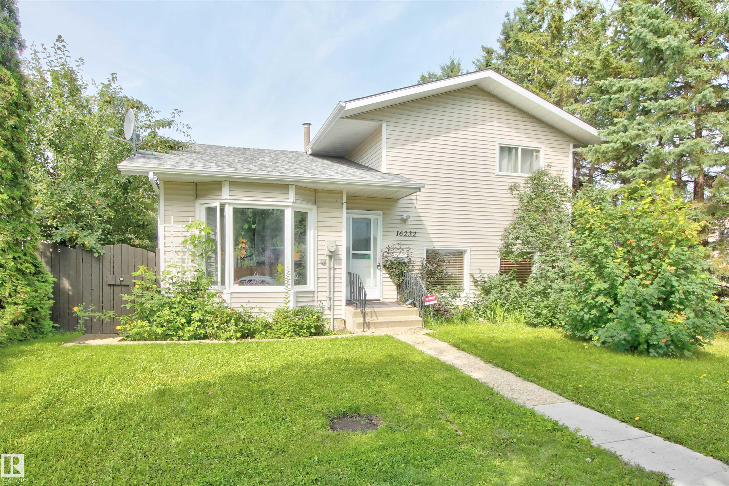 16232 100 Street, E4503157, Alberta,