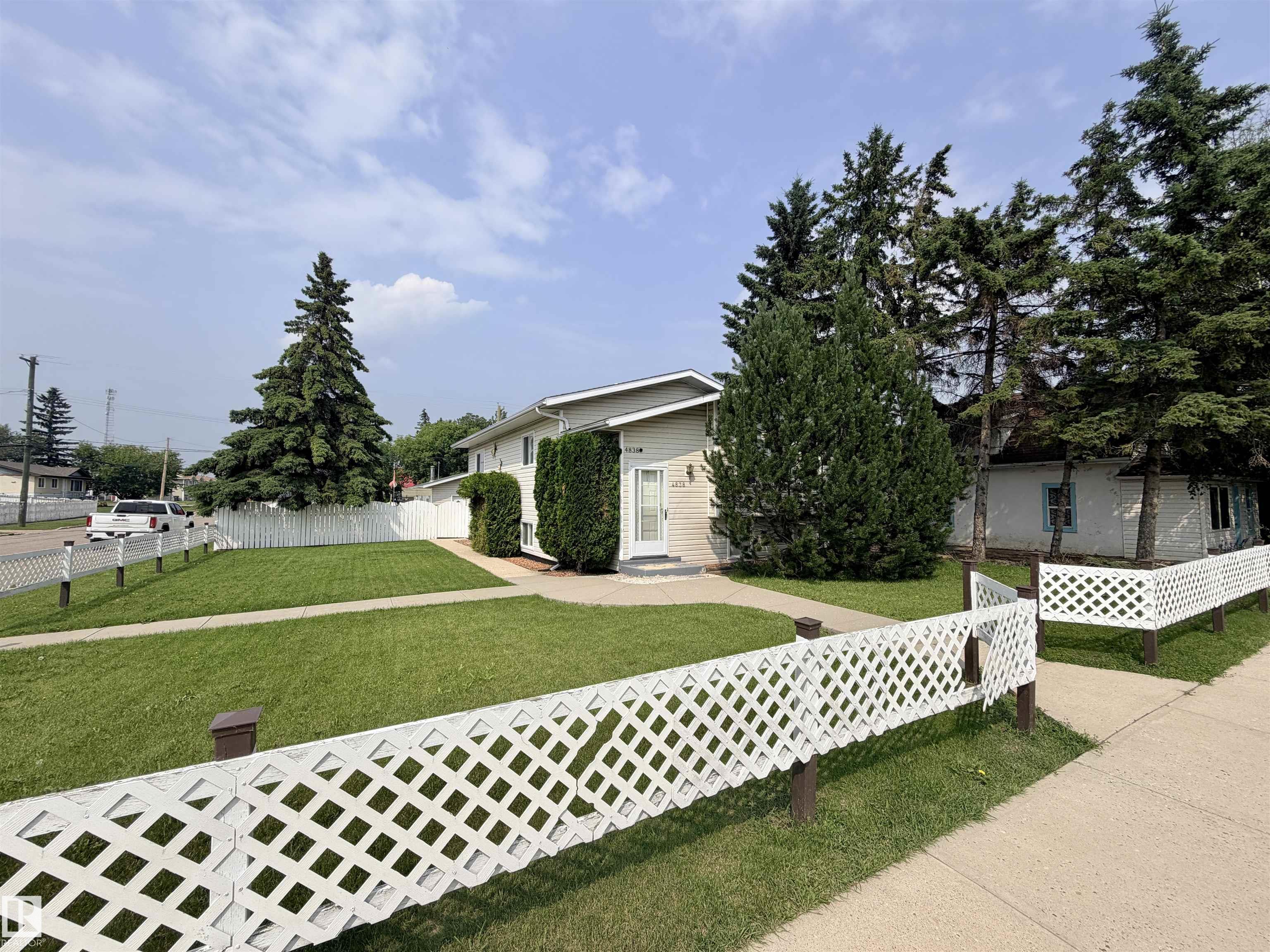 4838 46 Avenue, E4503179, Alberta,
