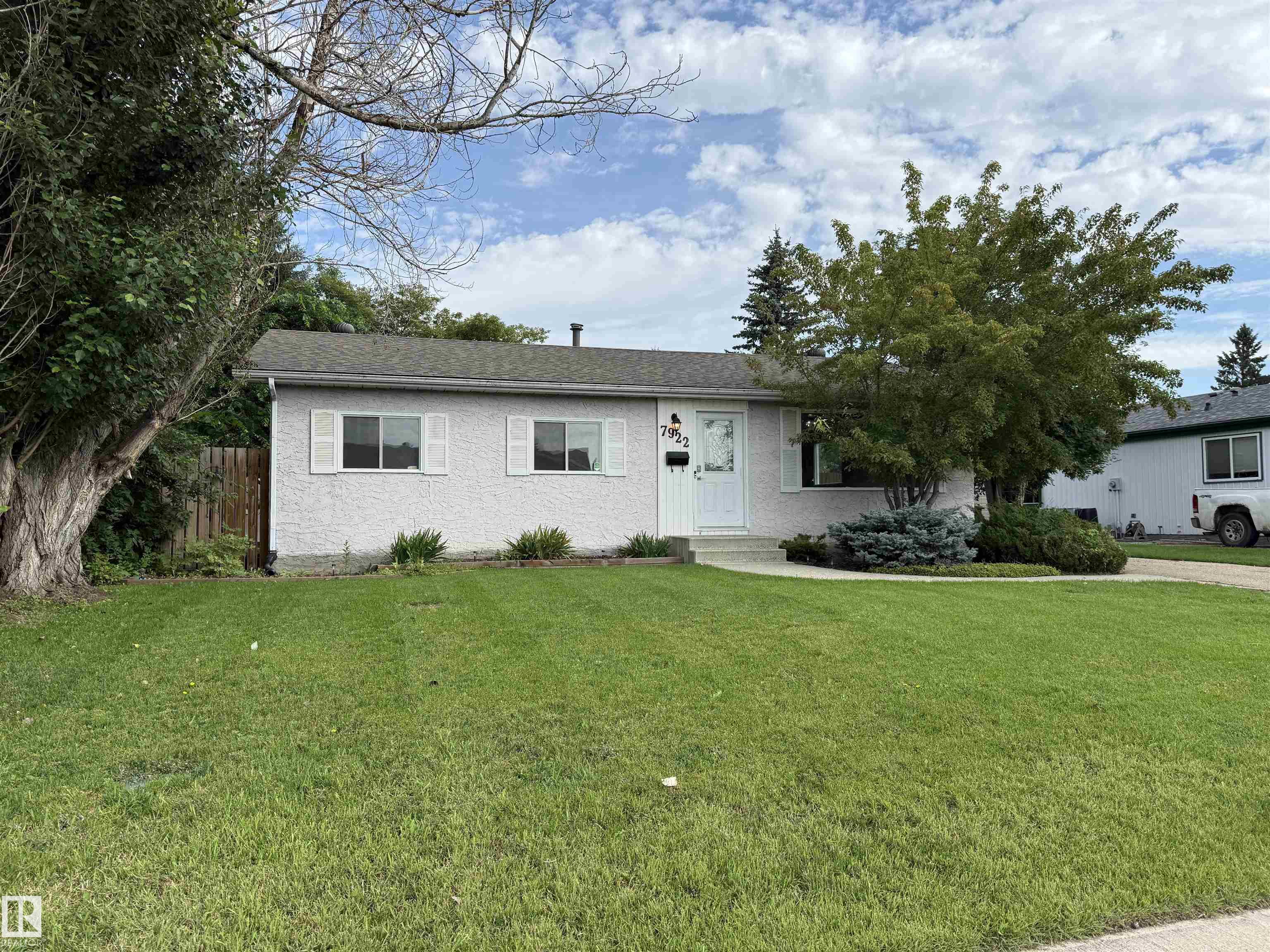 7922 97 Avenue, E4503213, Alberta,